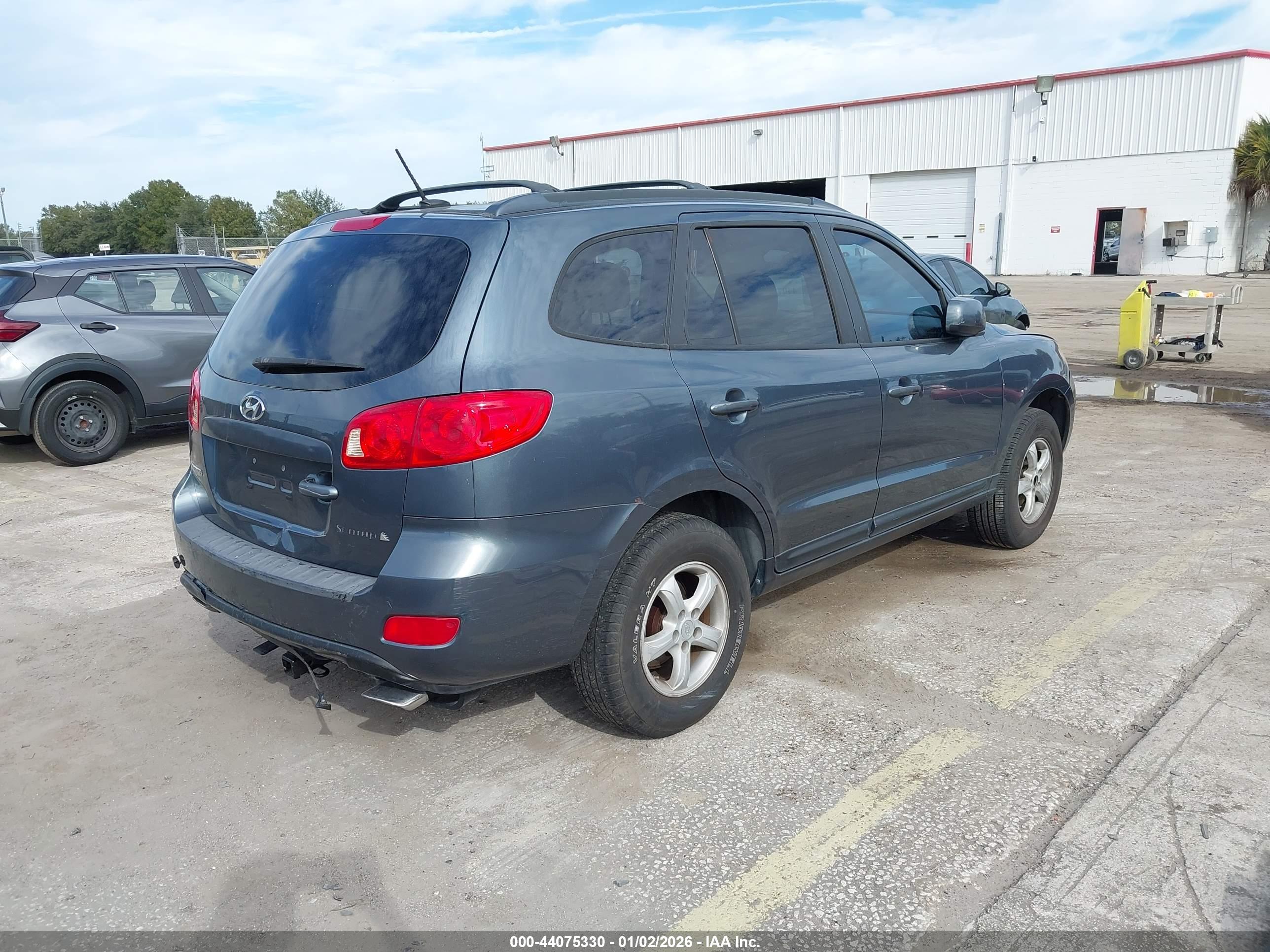 HYUNDAI SANTA image 4
