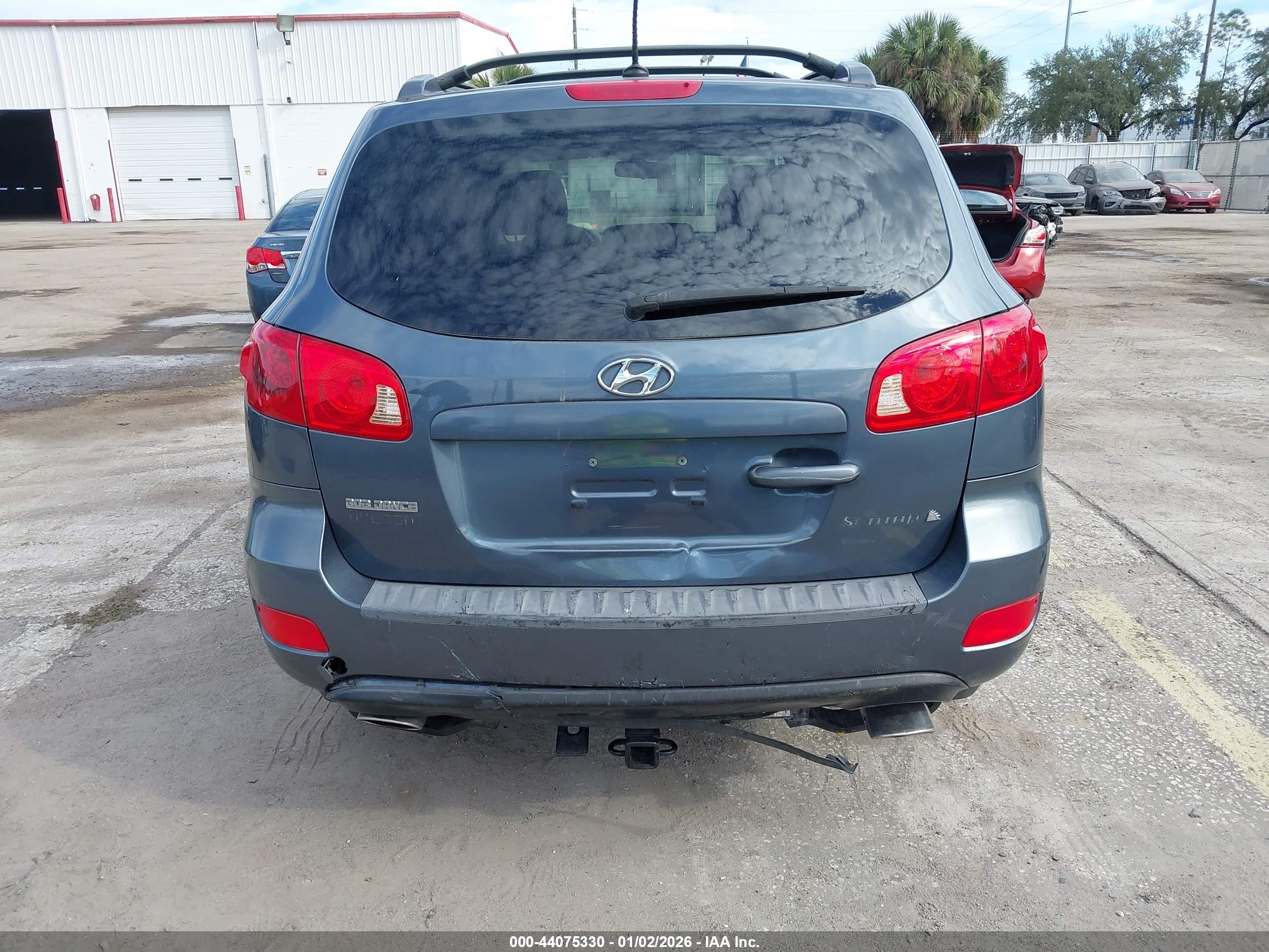 HYUNDAI SANTA image 6