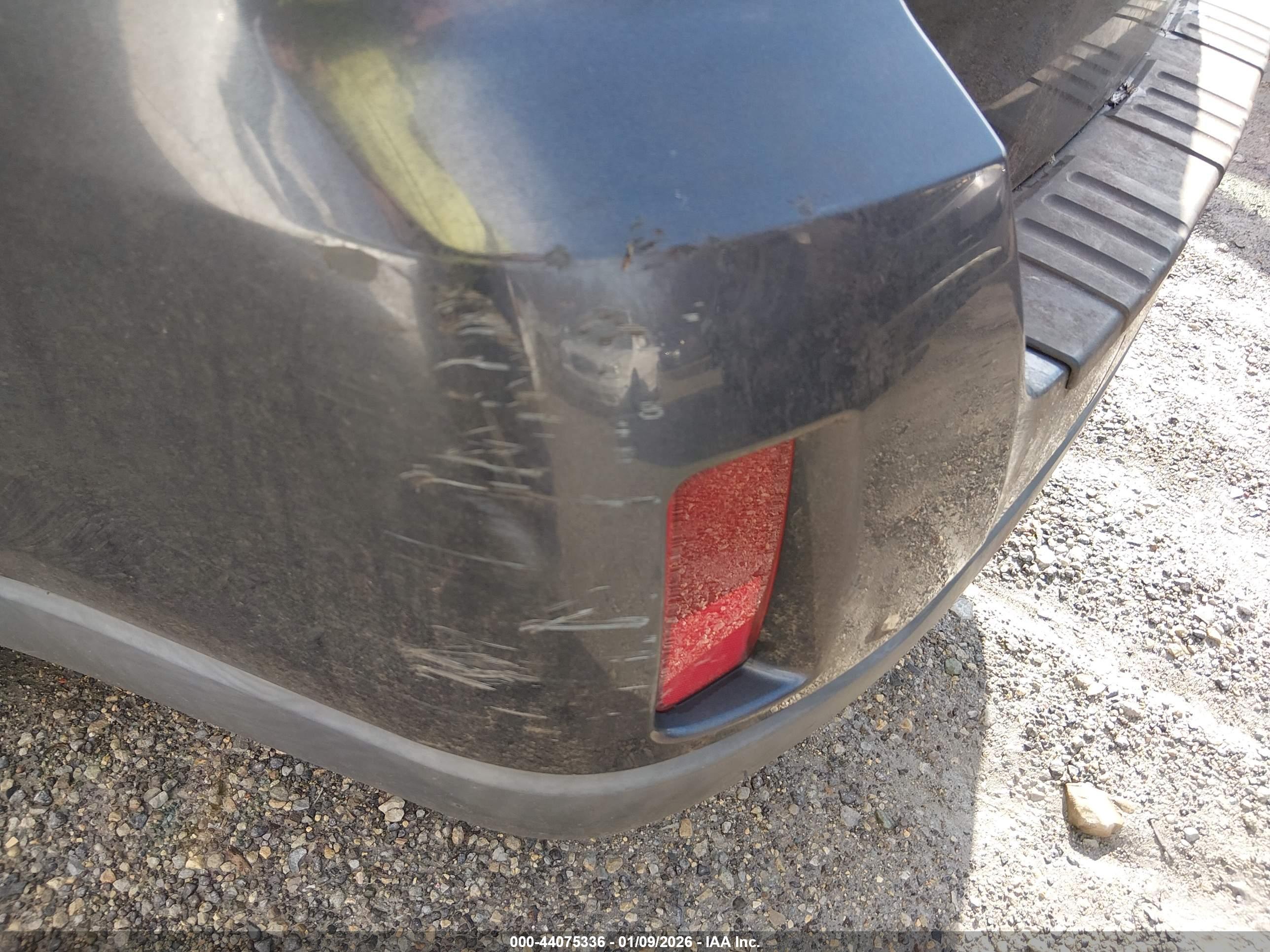 SUBARU OUTBACK image 6