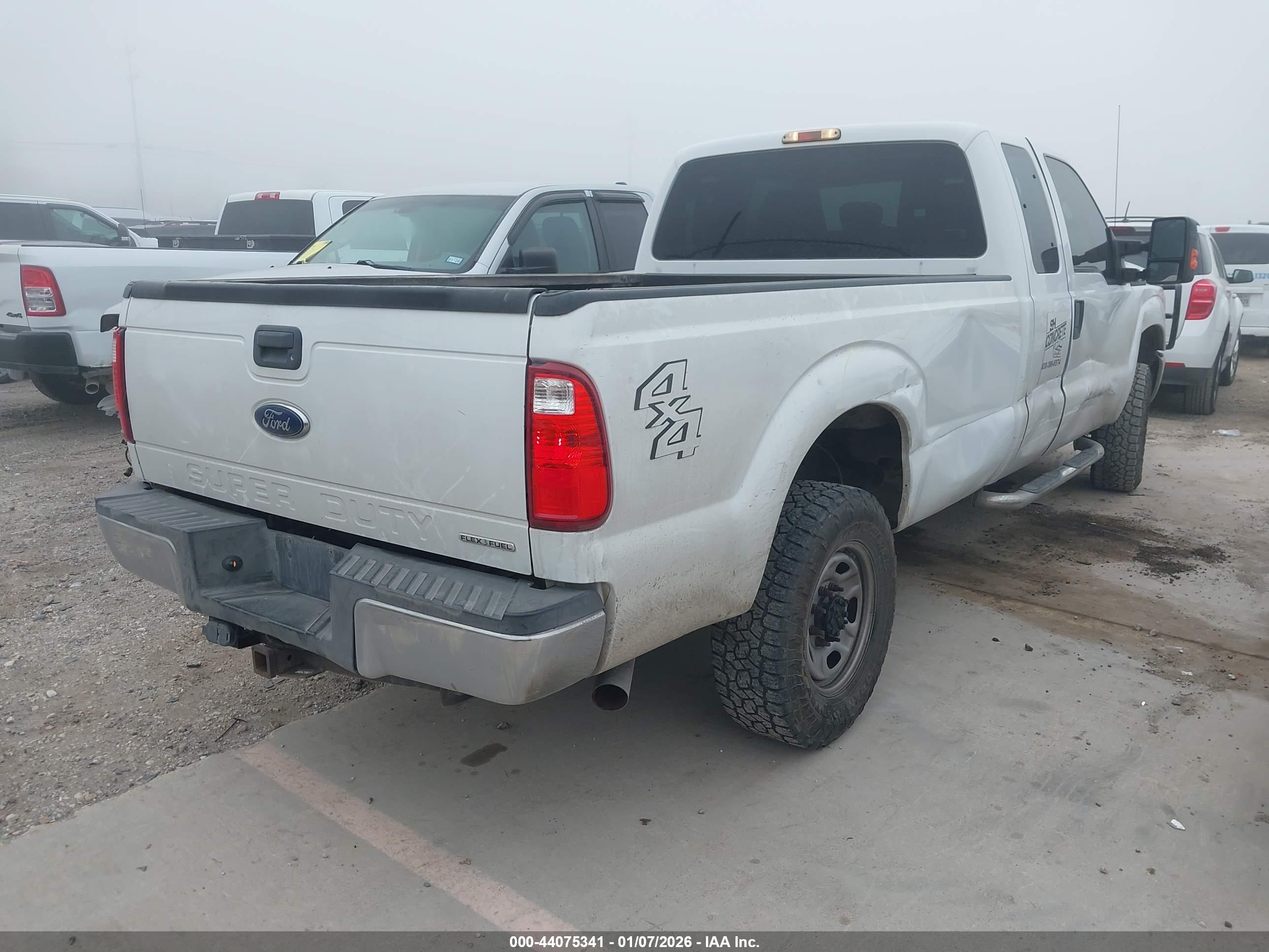 FORD F-250 image 4
