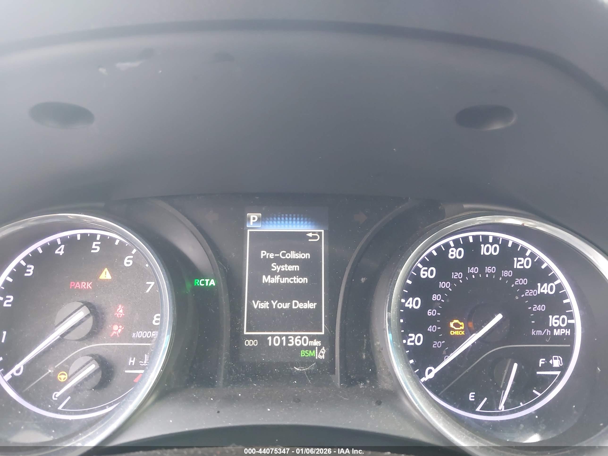 TOYOTA CAMRY image 7