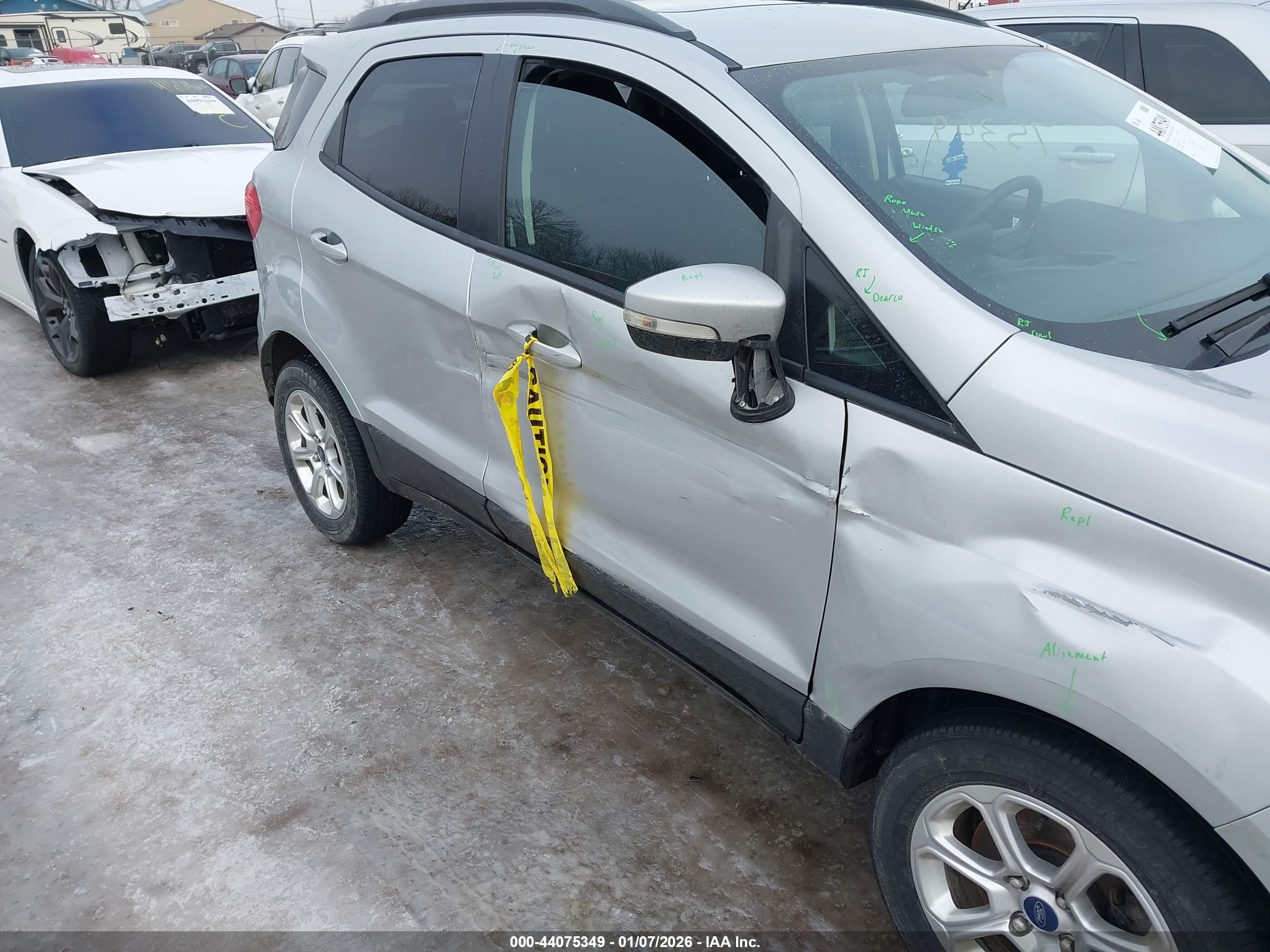 FORD ECOSPORT image 6