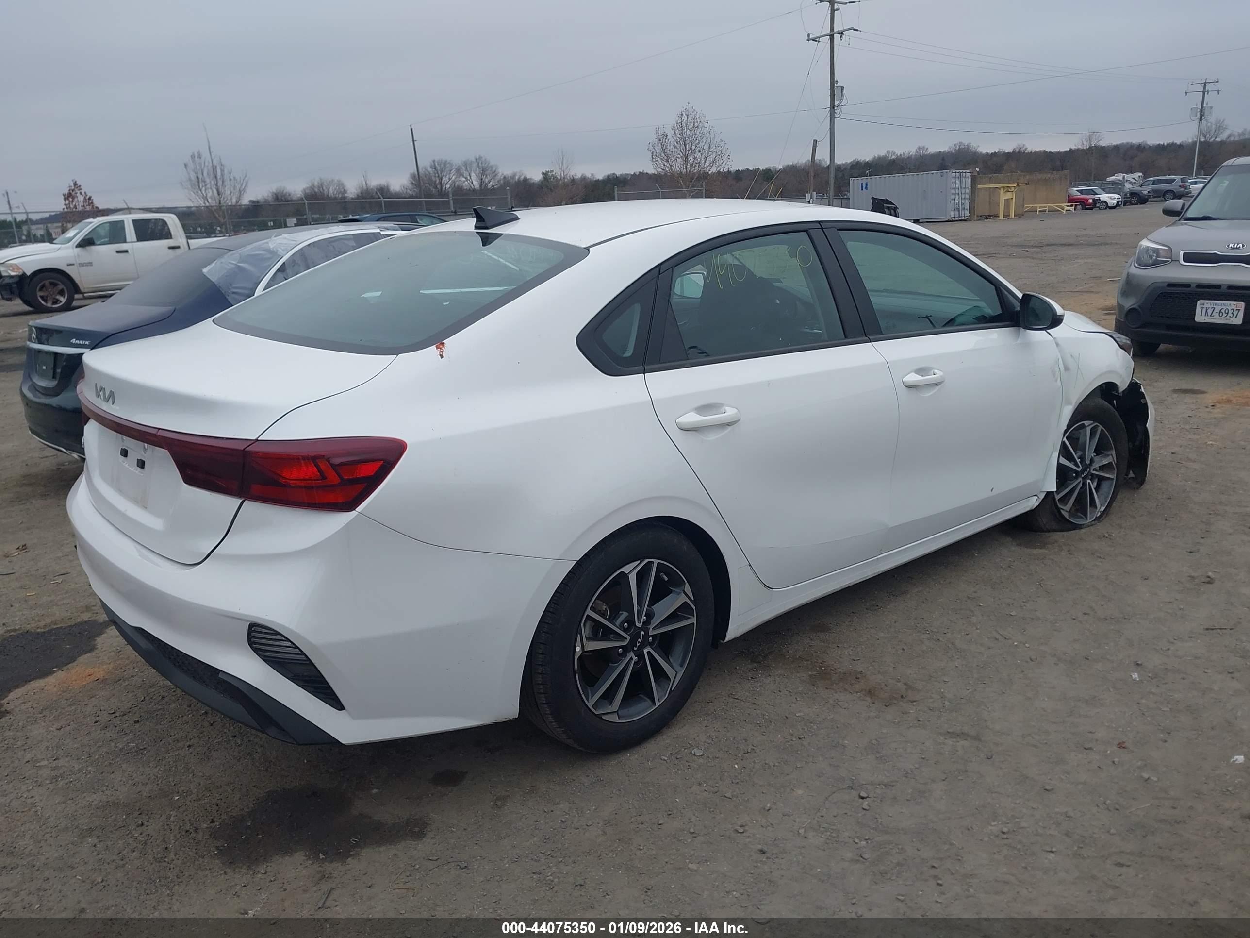 KIA FORTE image 4