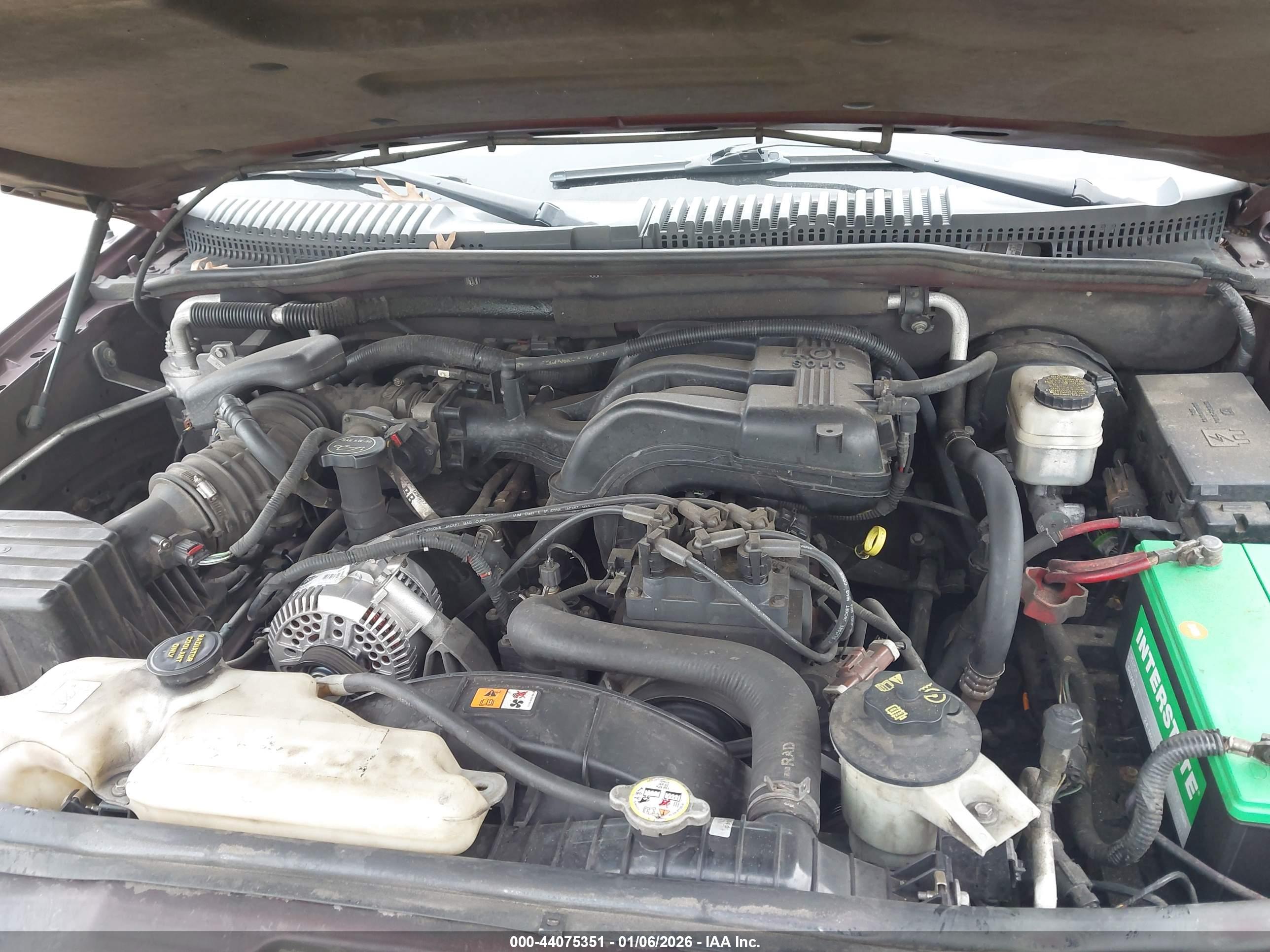 FORD EXPLORER image 10
