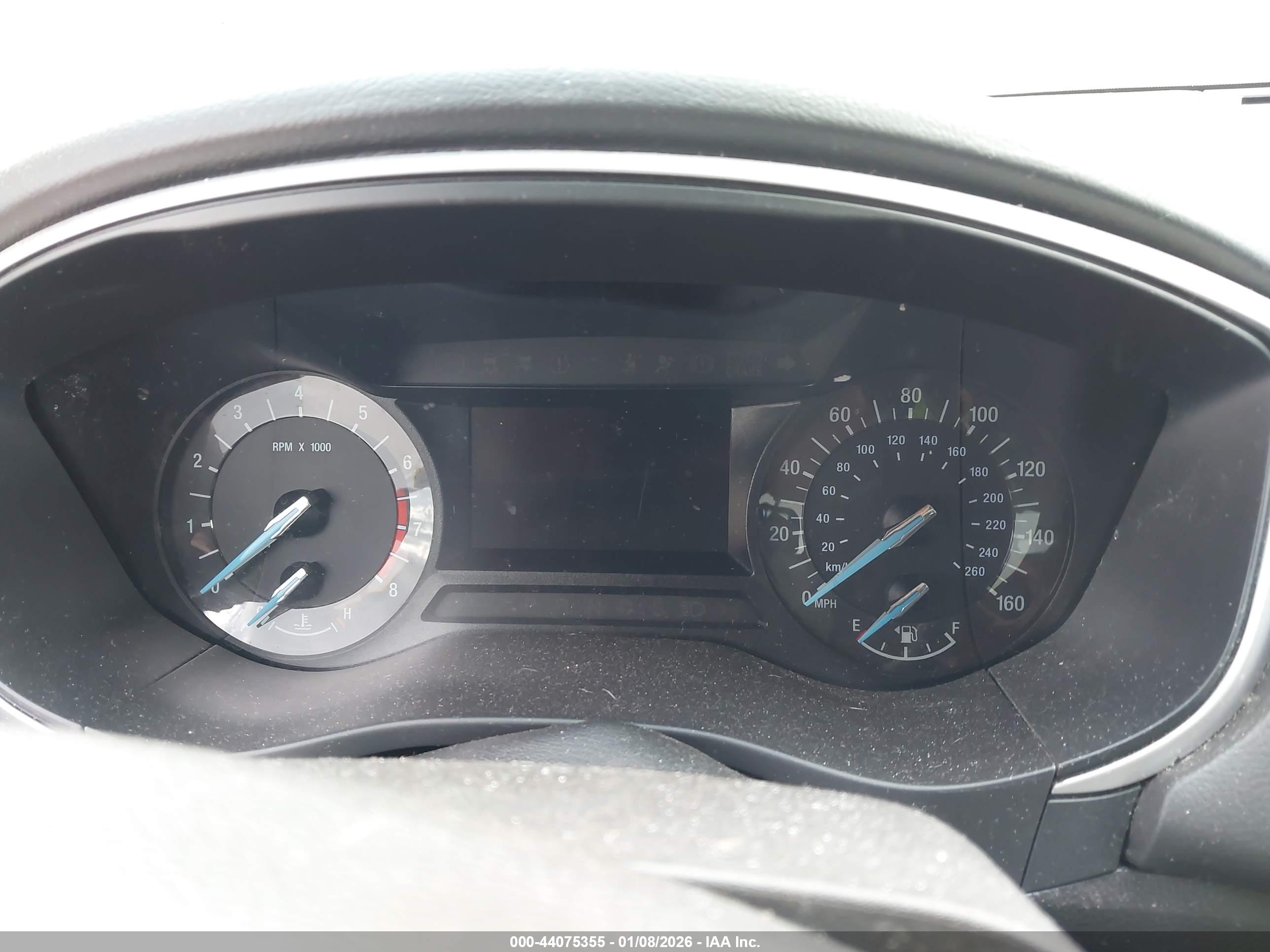 FORD FUSION image 7