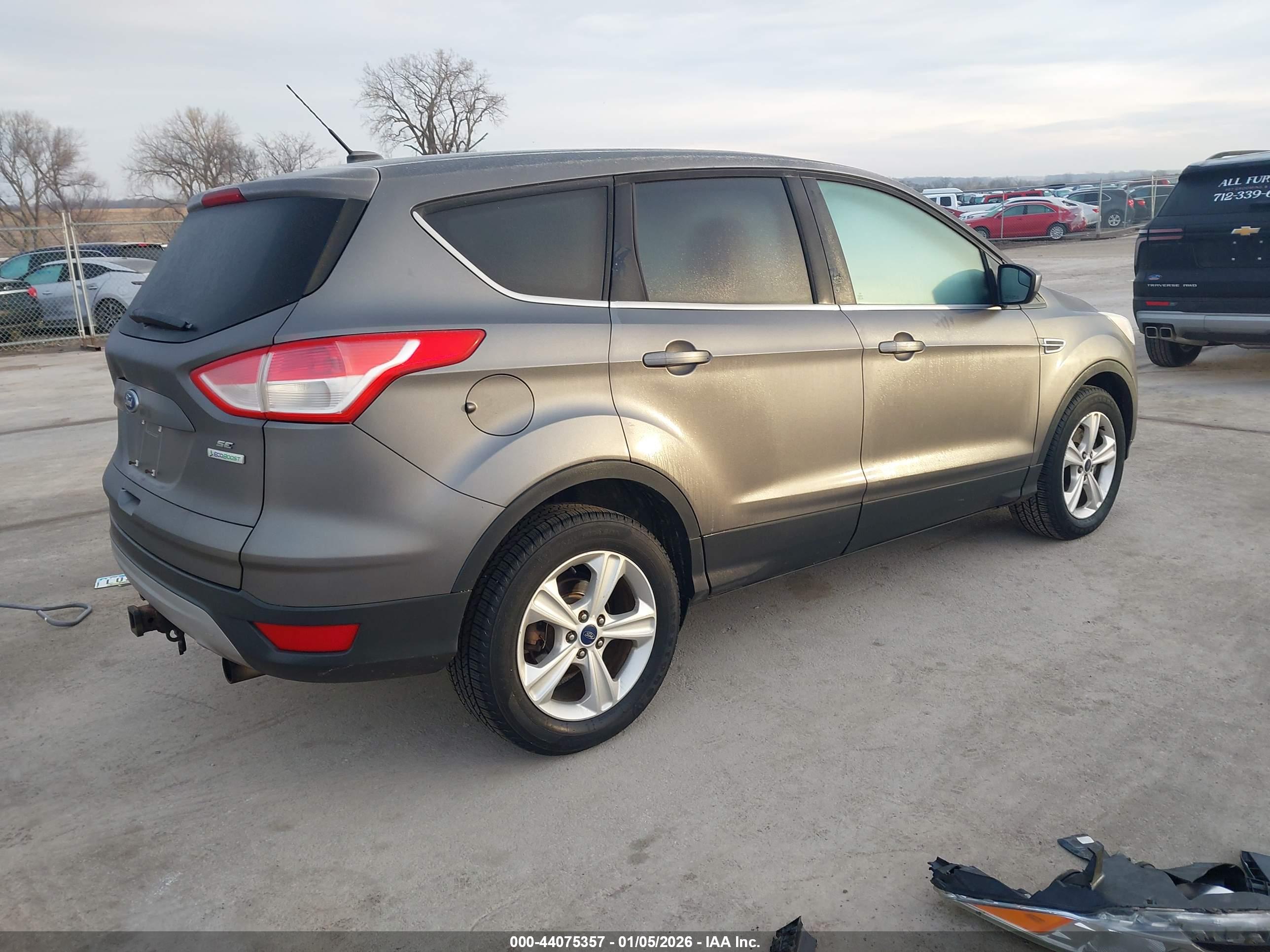FORD ESCAPE image 4