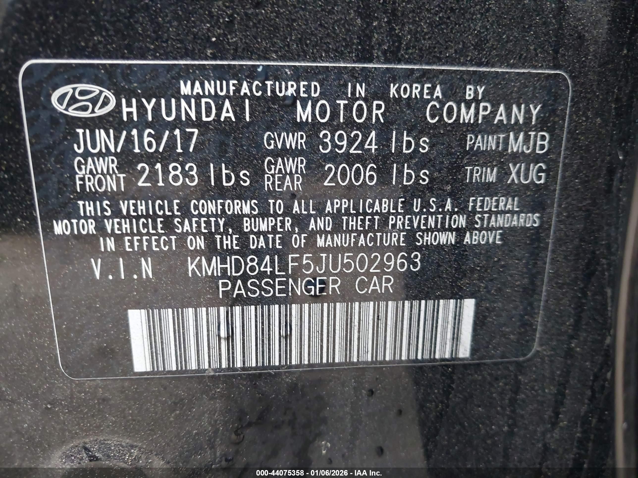 HYUNDAI ELANTRA image 9