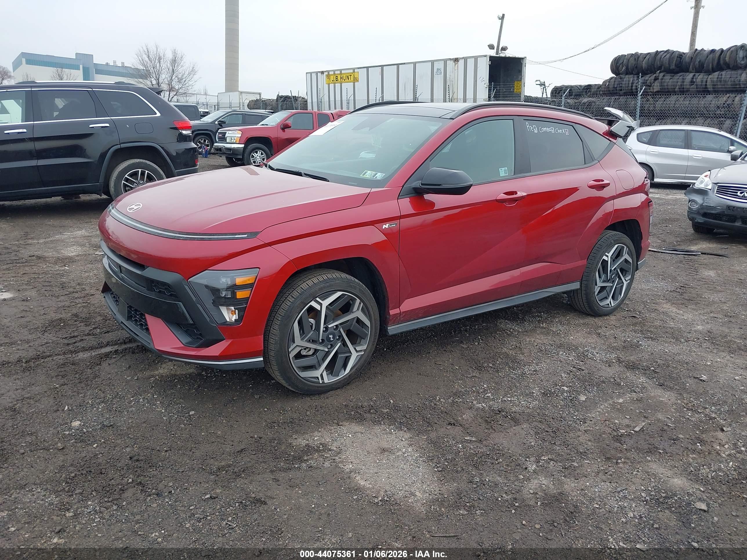 HYUNDAI KONA image 2