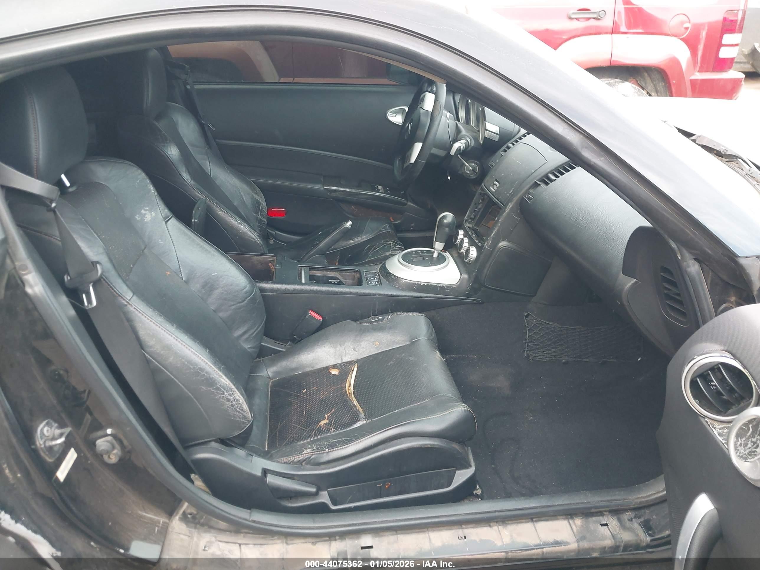 NISSAN 350Z image 5