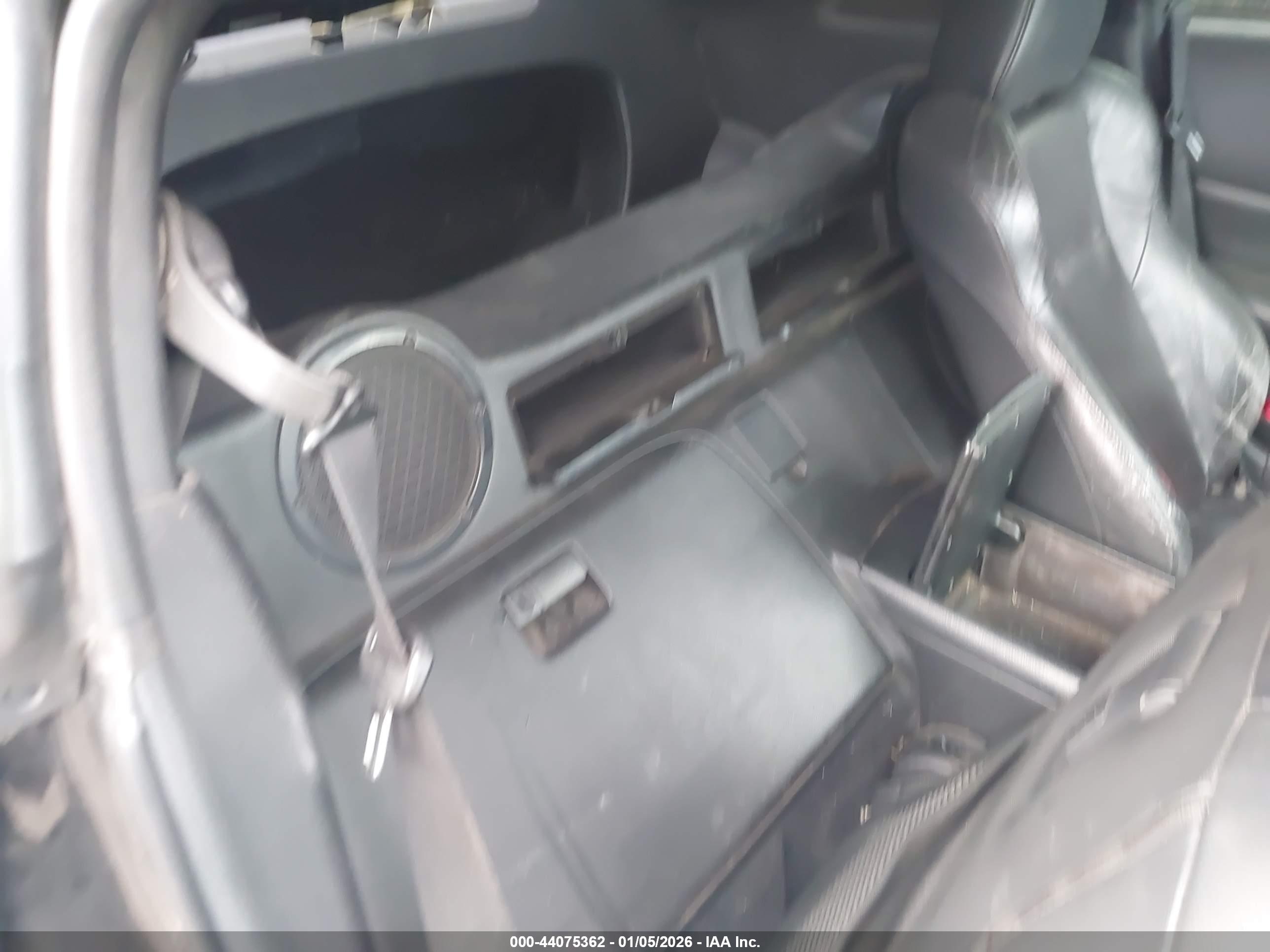 NISSAN 350Z image 8