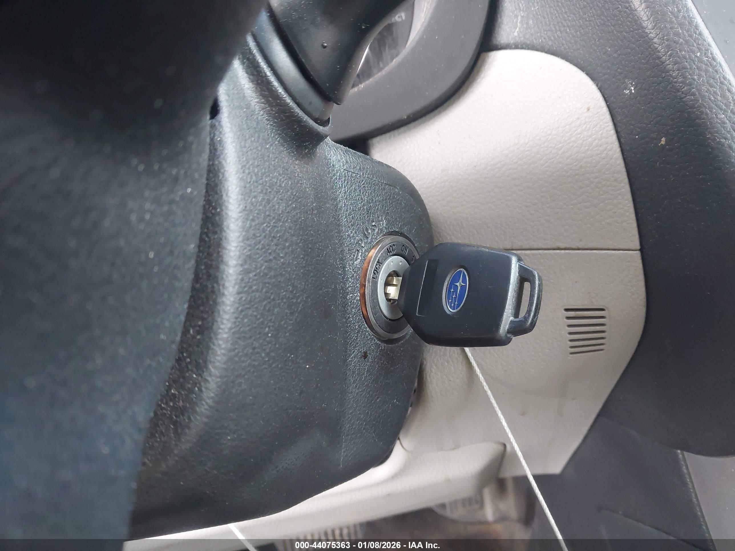 SUBARU FORESTER image 11