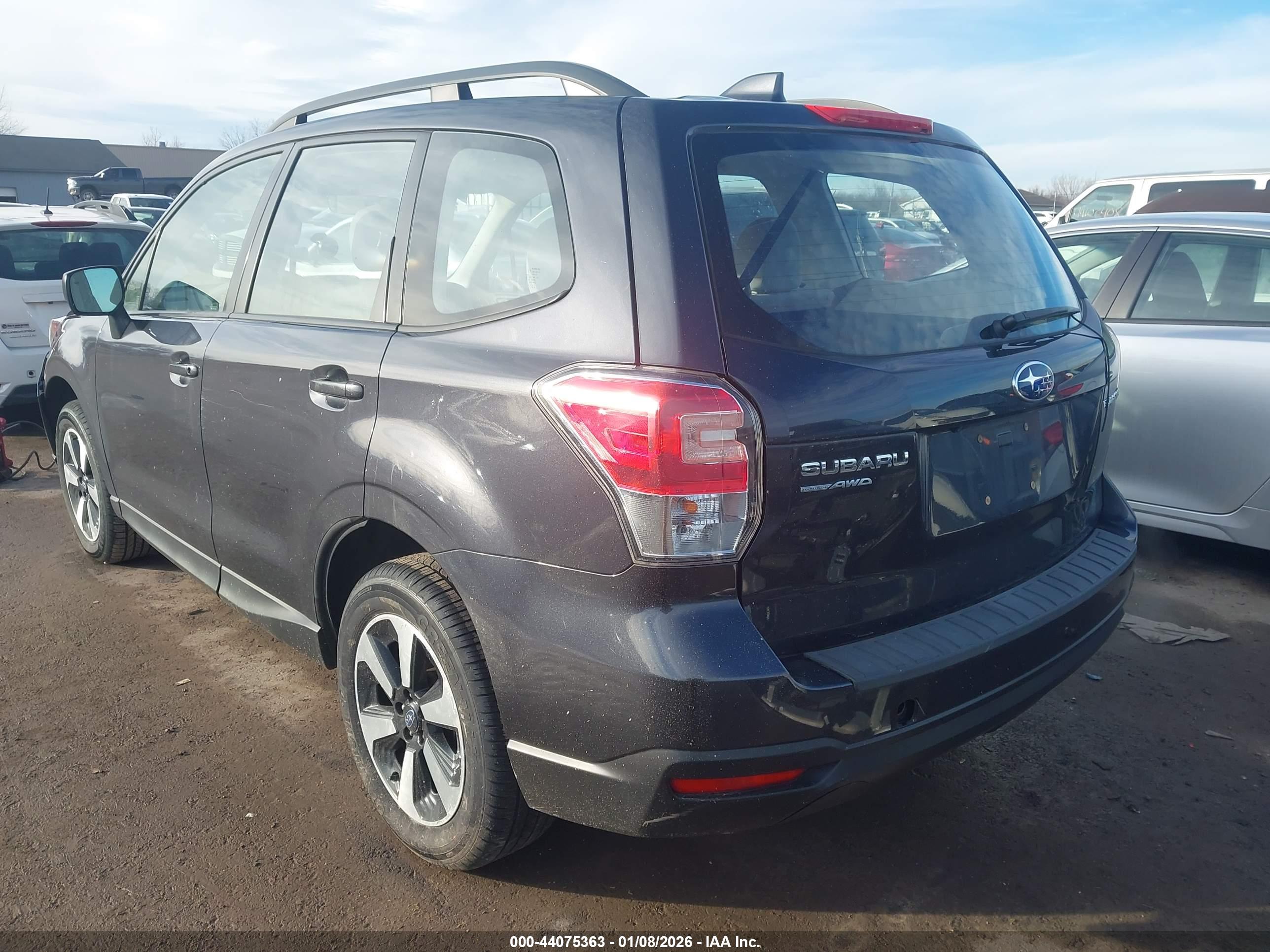 SUBARU FORESTER image 3
