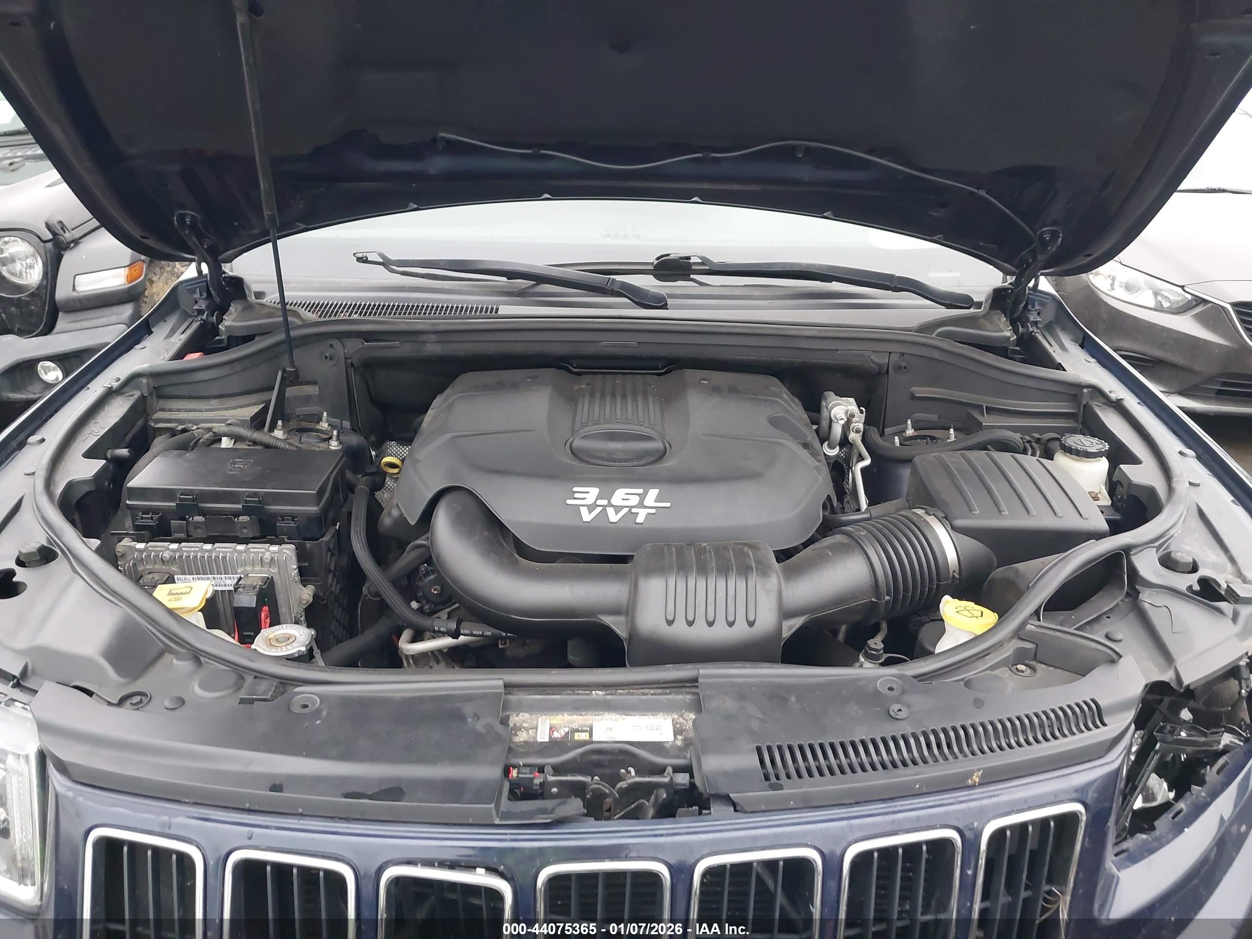 JEEP GRAND image 10