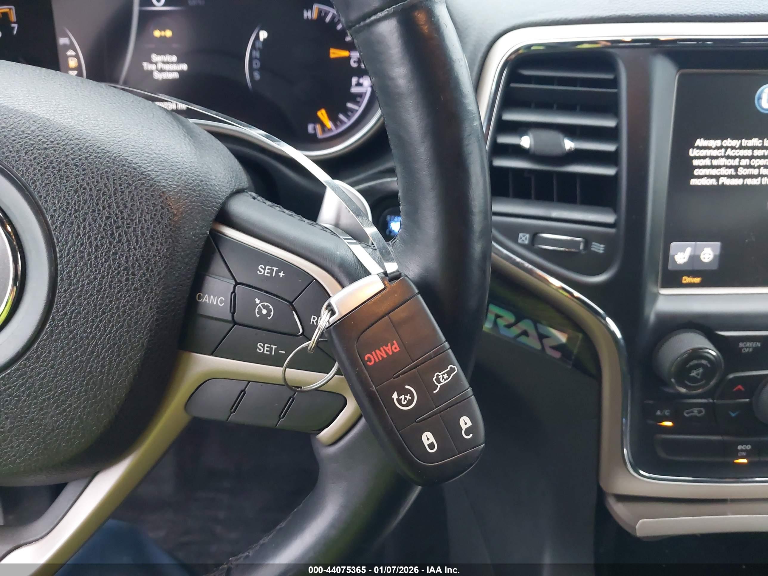 JEEP GRAND image 11