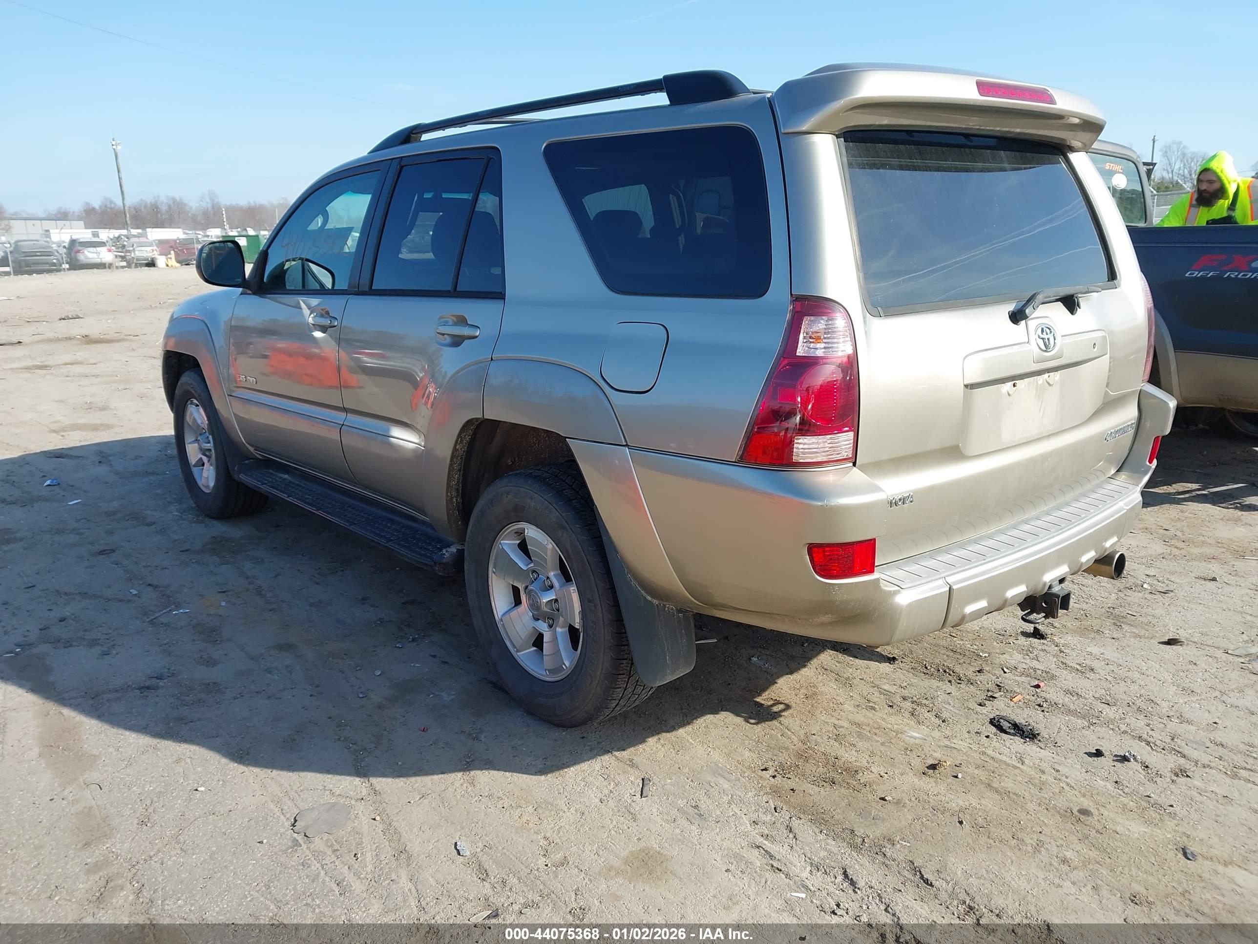 TOYOTA 4RUNNER image 3