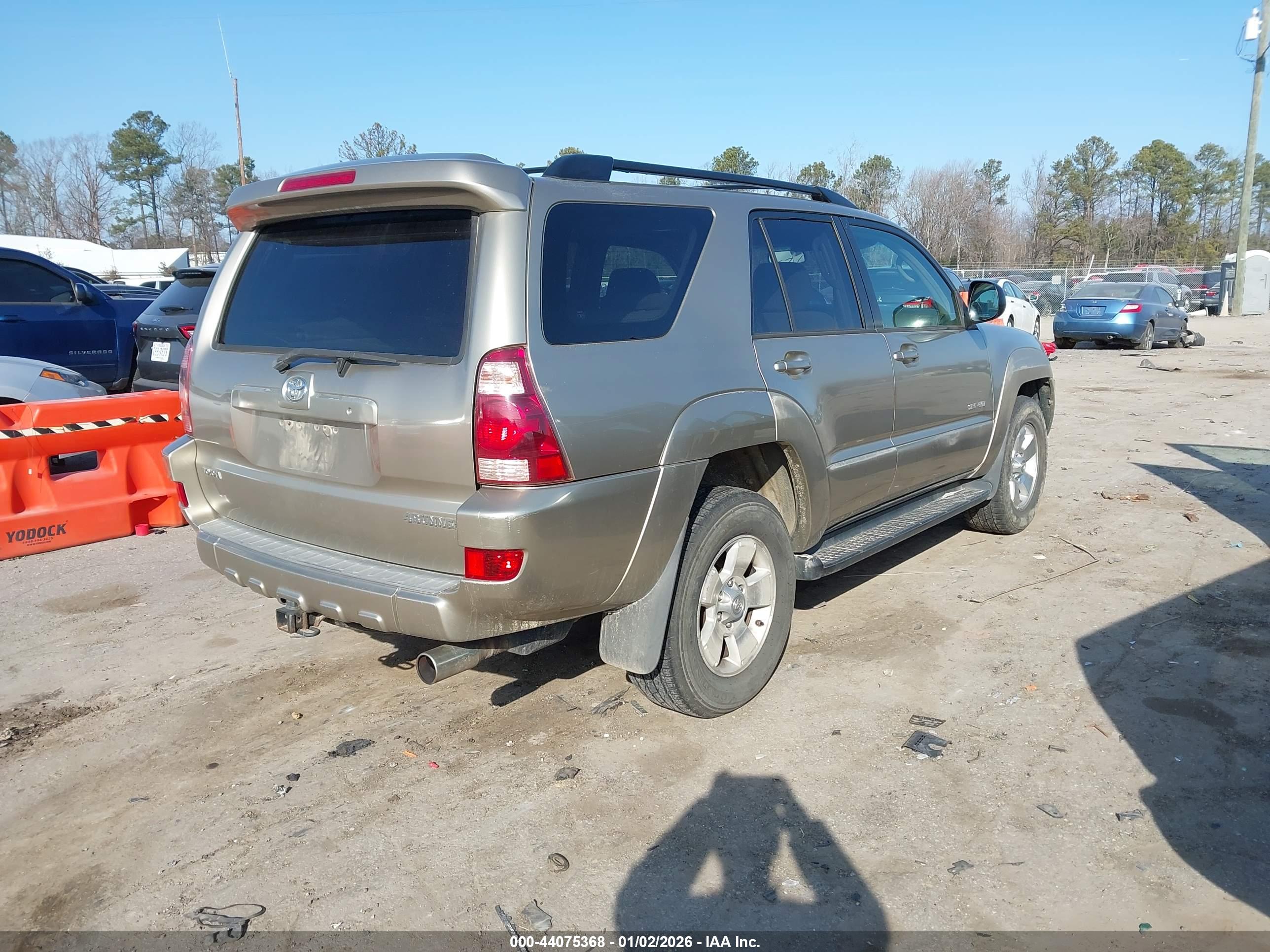 TOYOTA 4RUNNER image 4