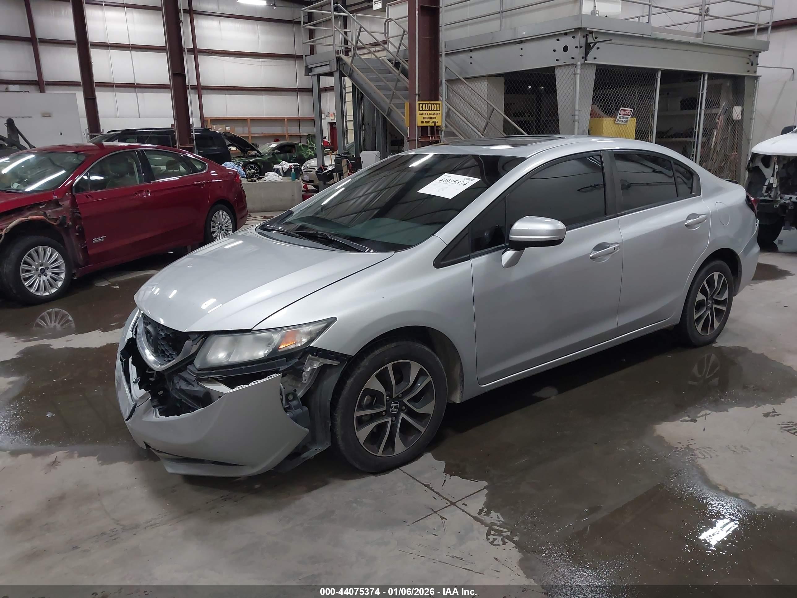 HONDA CIVIC image 2