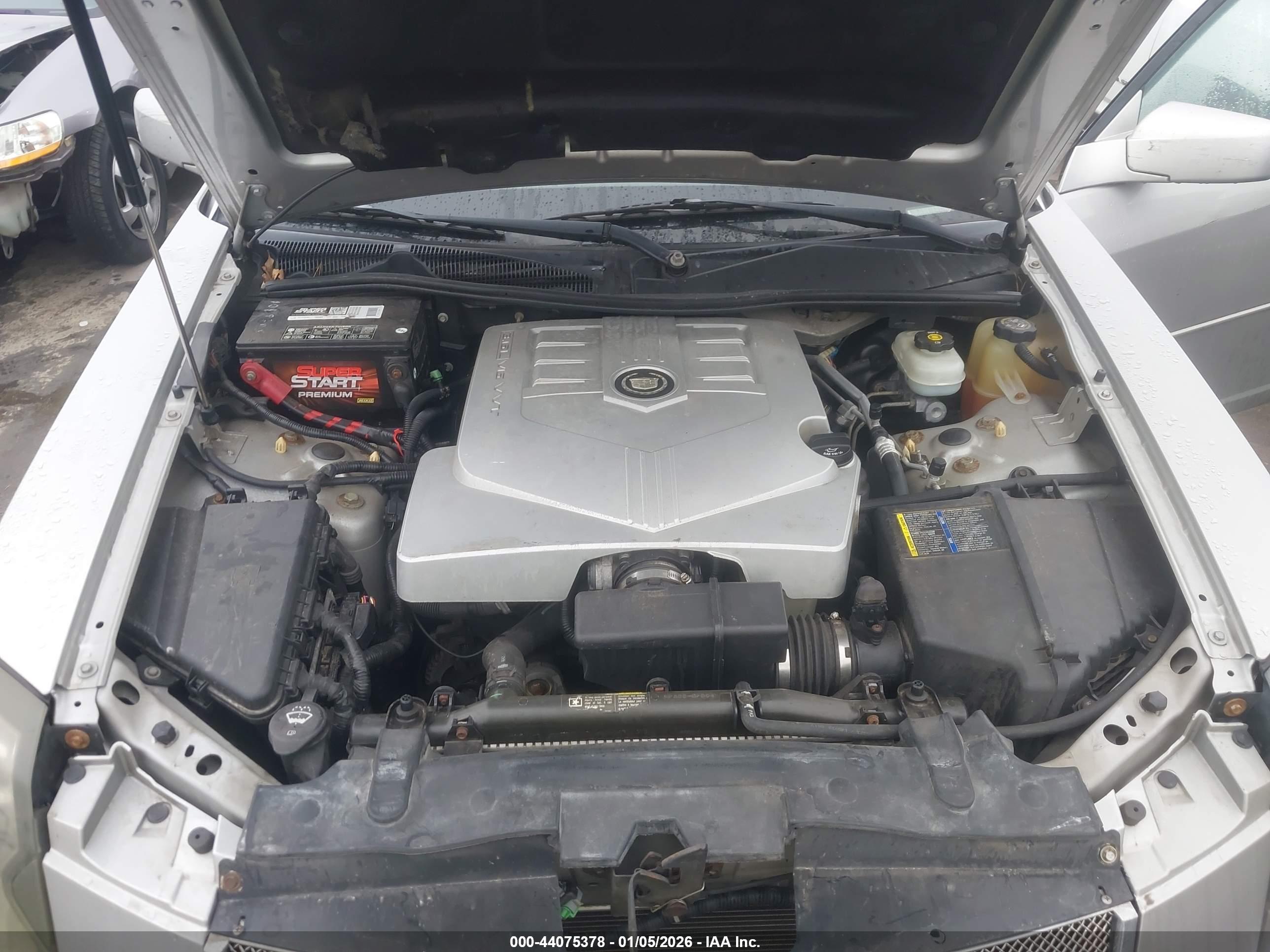 CADILLAC CTS image 10