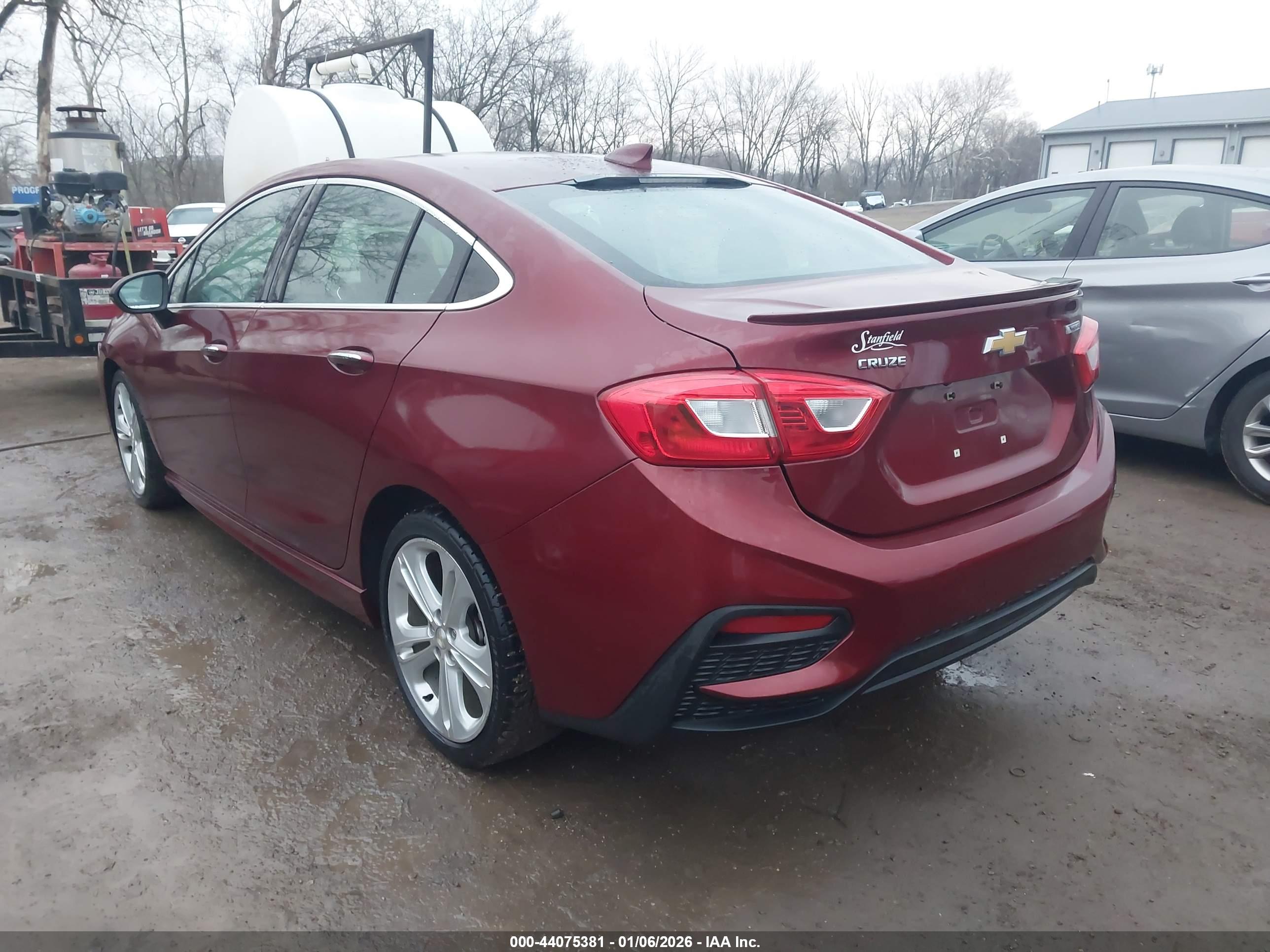 CHEVROLET CRUZE image 3