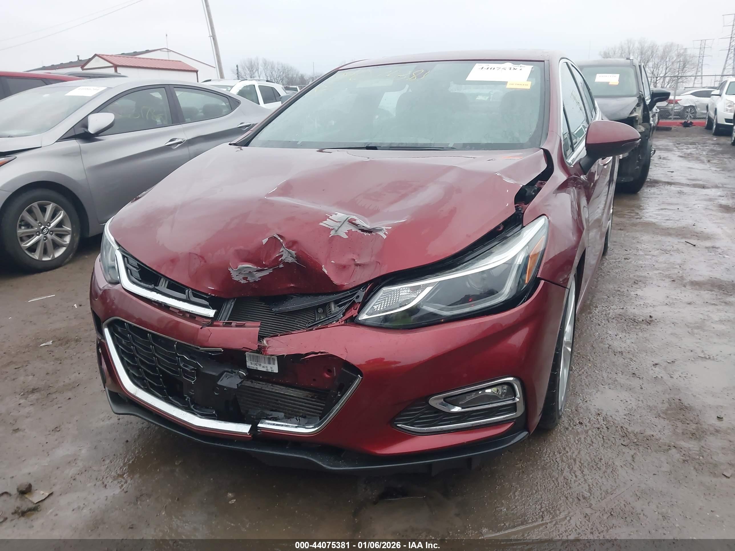 CHEVROLET CRUZE image 6