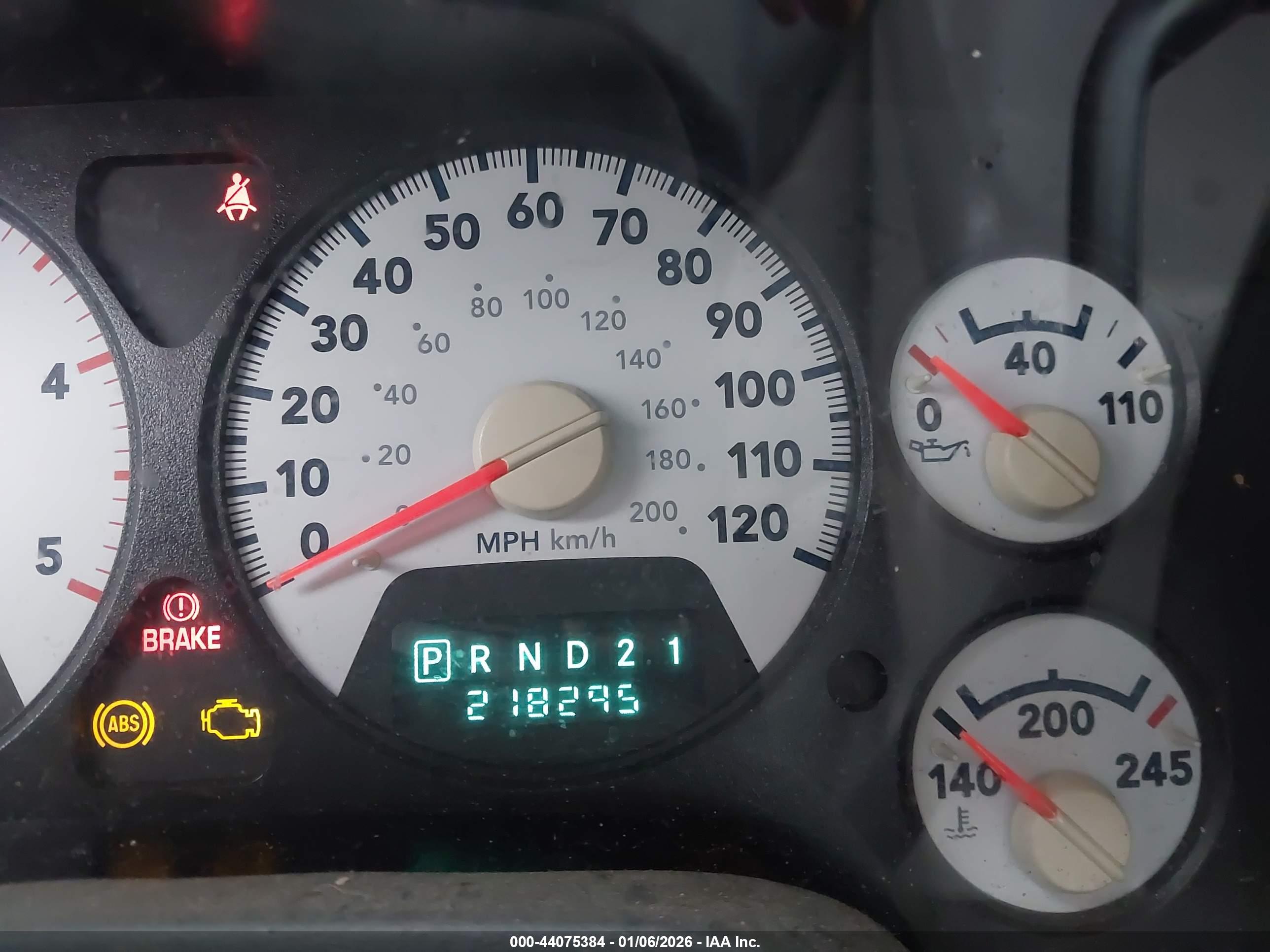 DODGE RAM image 7