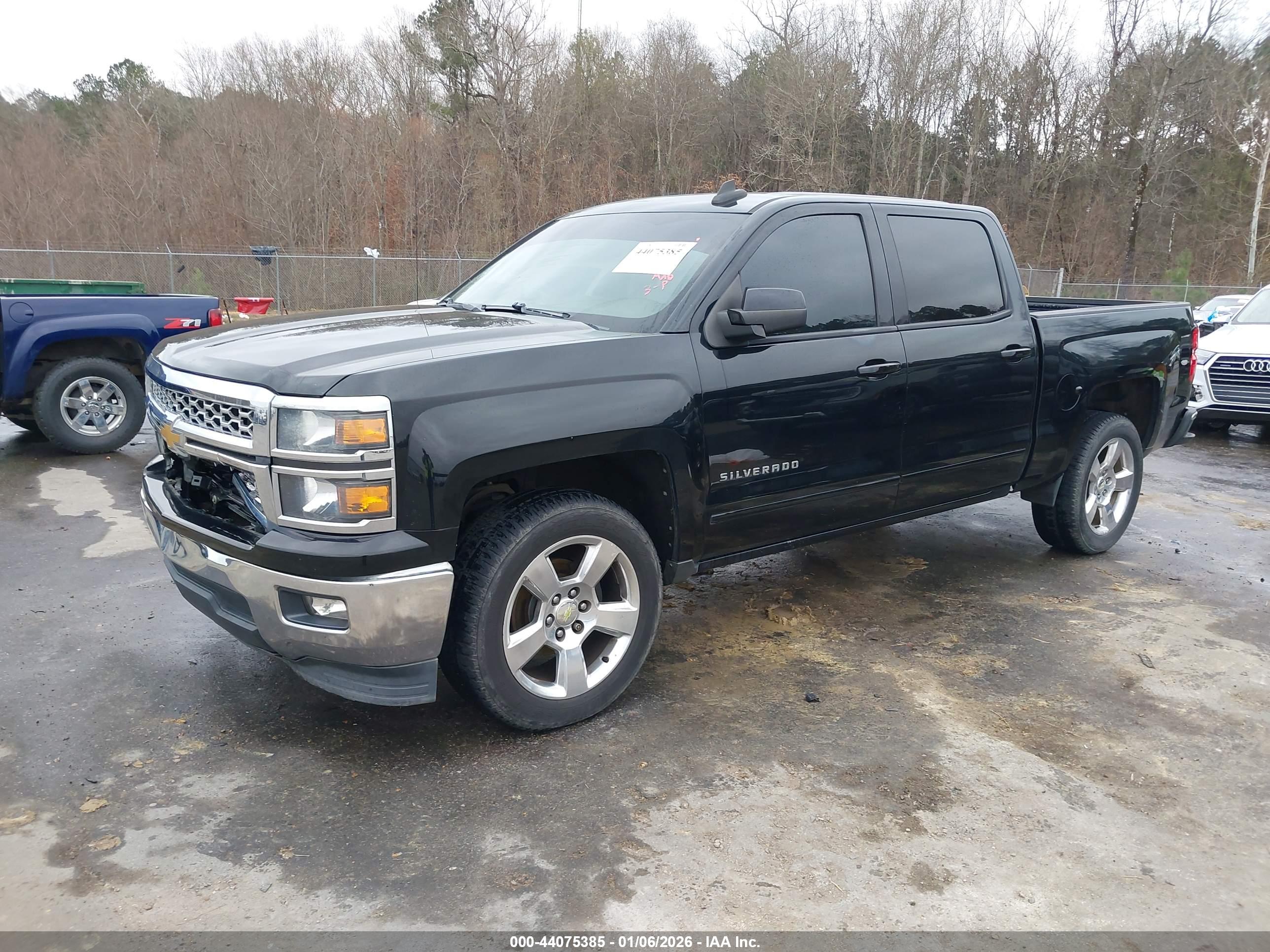 CHEVROLET SILVERADO image 2