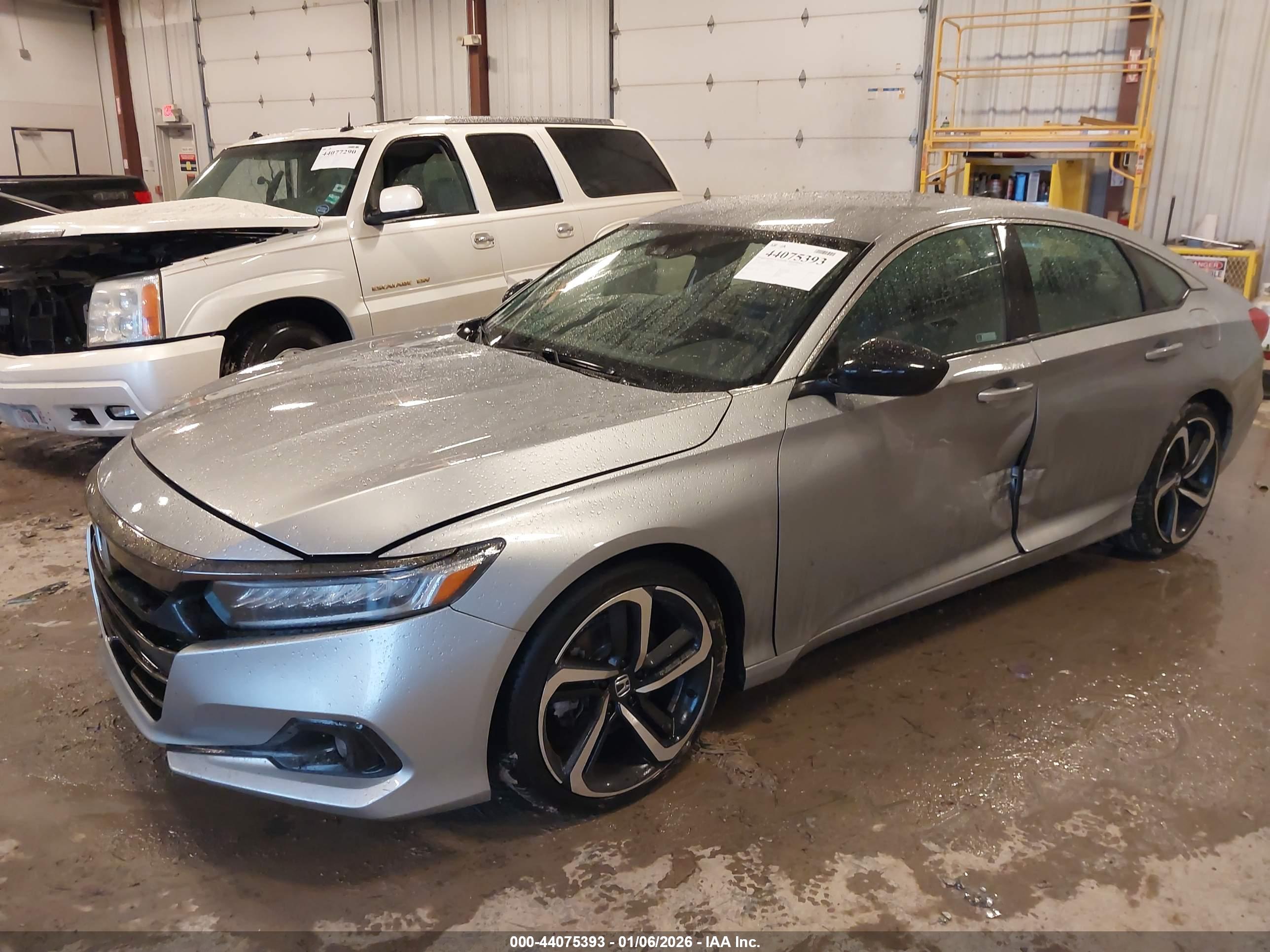 HONDA ACCORD image 2
