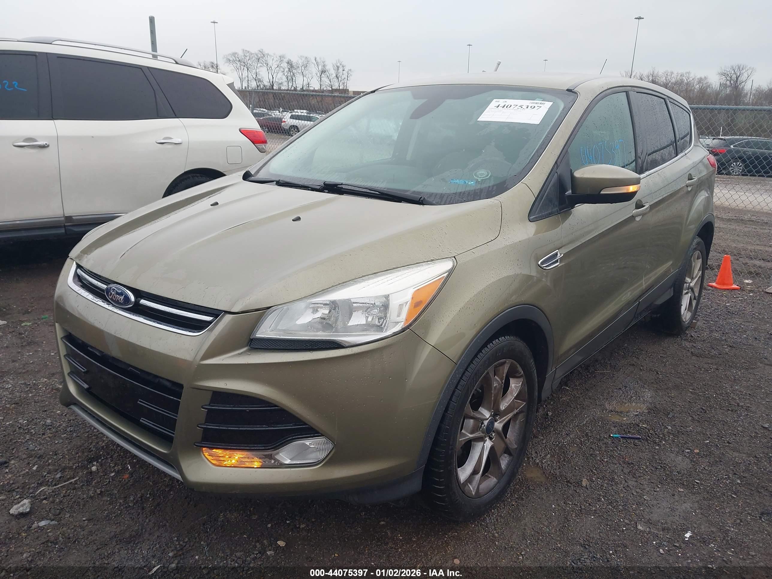 FORD ESCAPE image 6