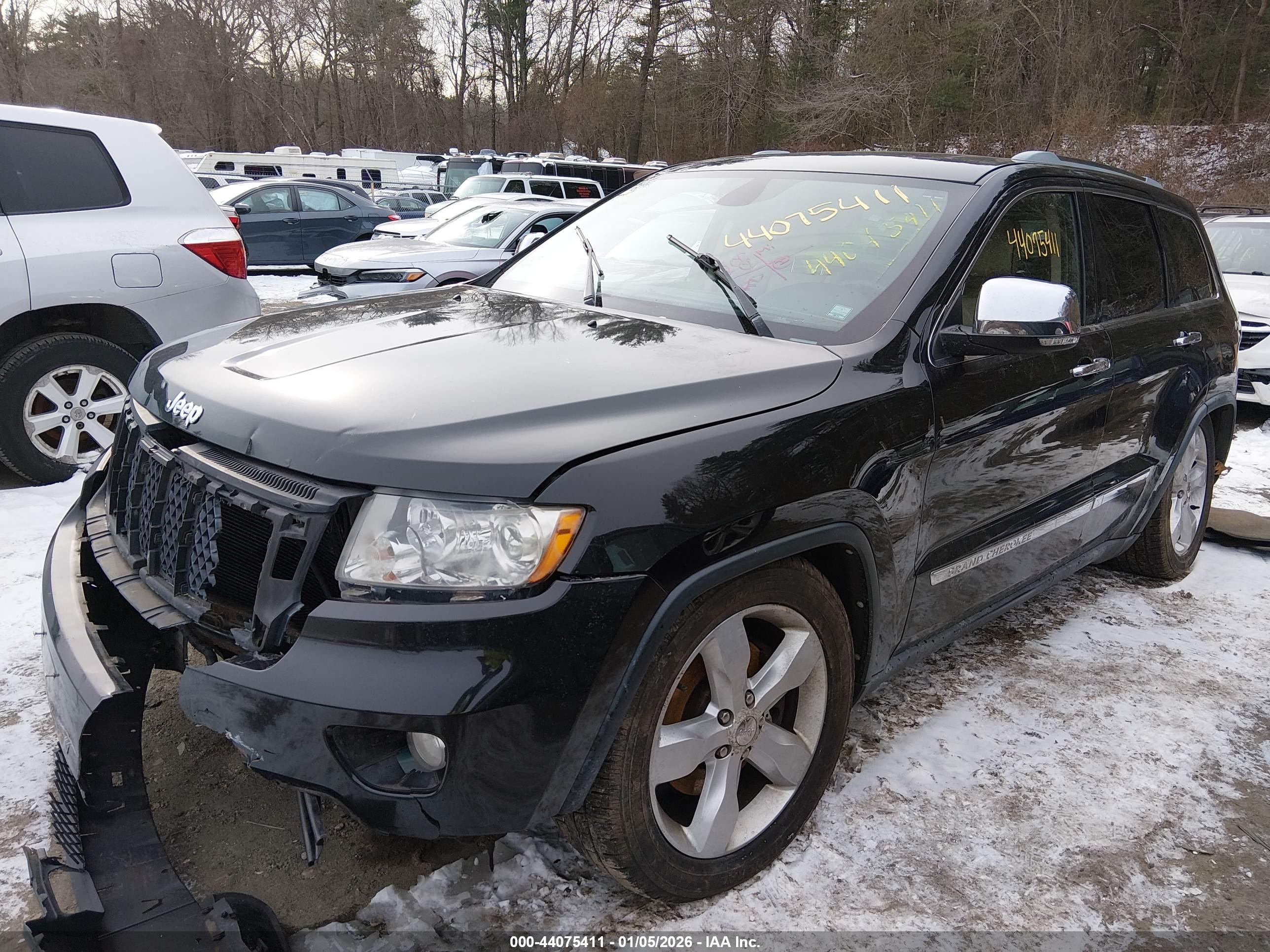 JEEP GRAND image 2