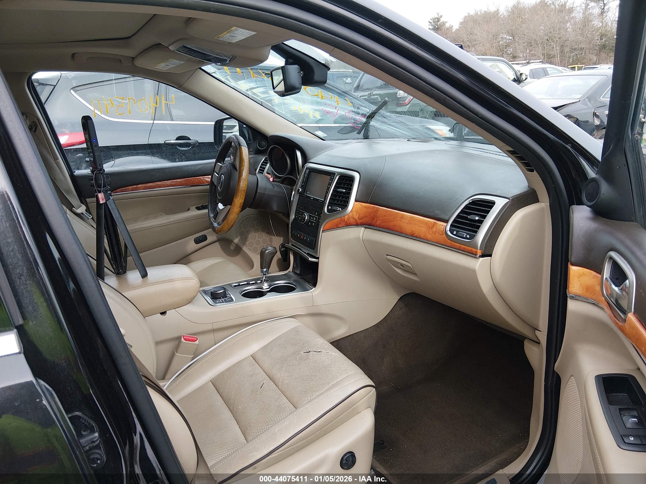 JEEP GRAND image 5