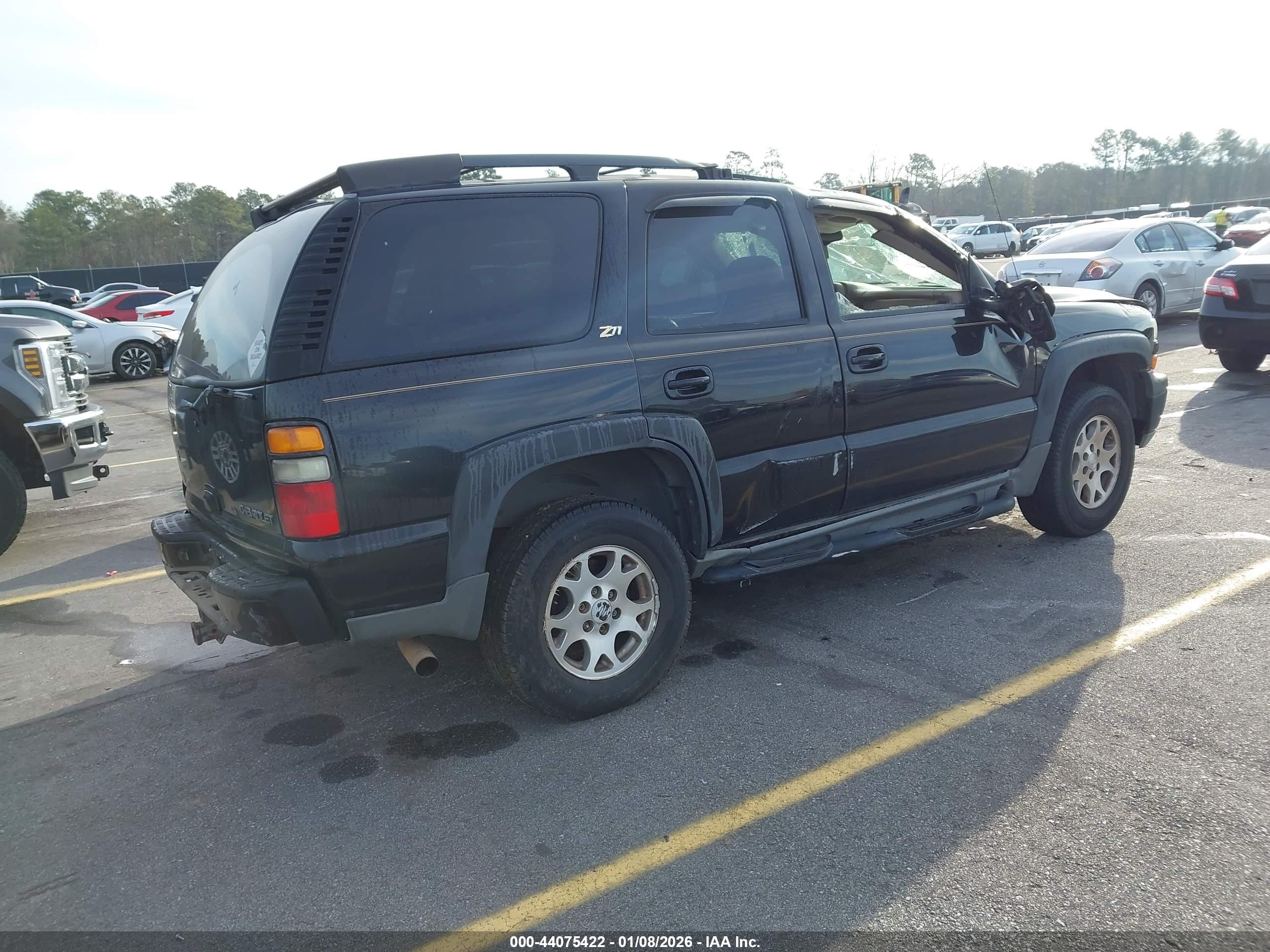 CHEVROLET TAHOE image 4