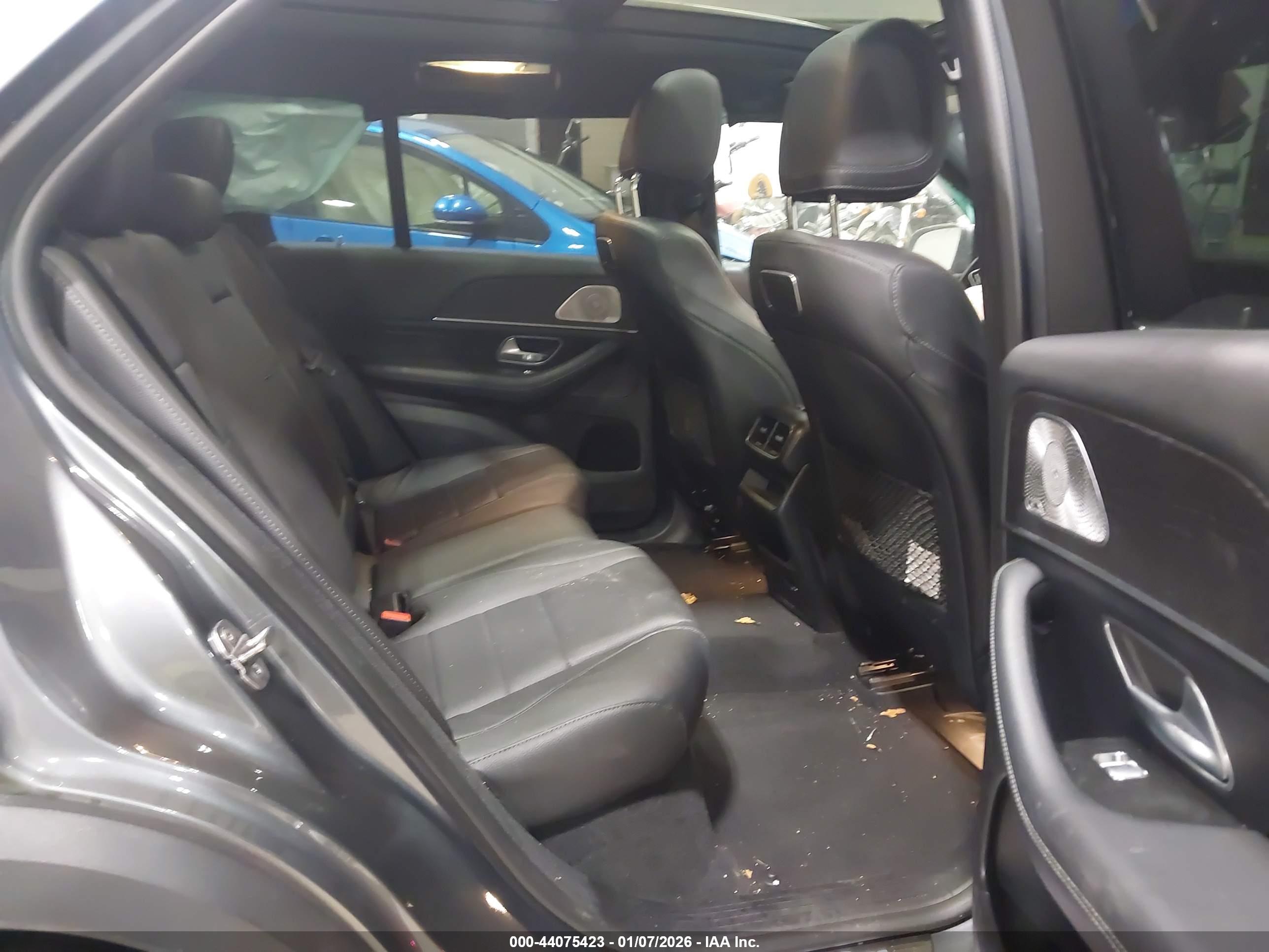 MERCEDES-BENZ GLE image 8
