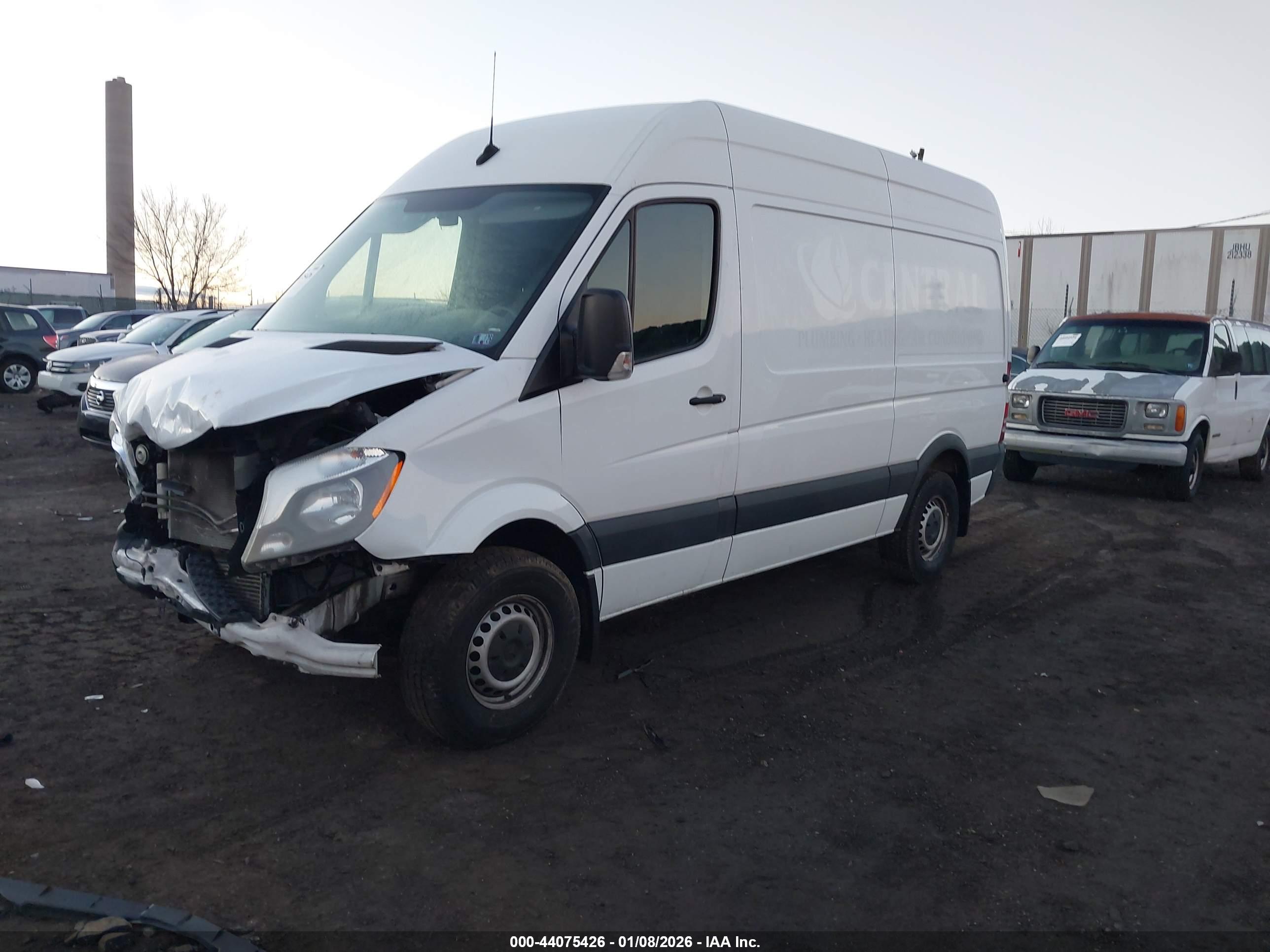MERCEDES-BENZ SPRINTER image 2