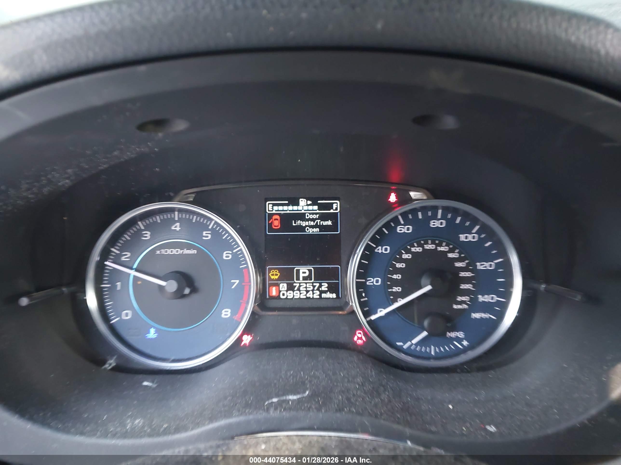 SUBARU XV image 7