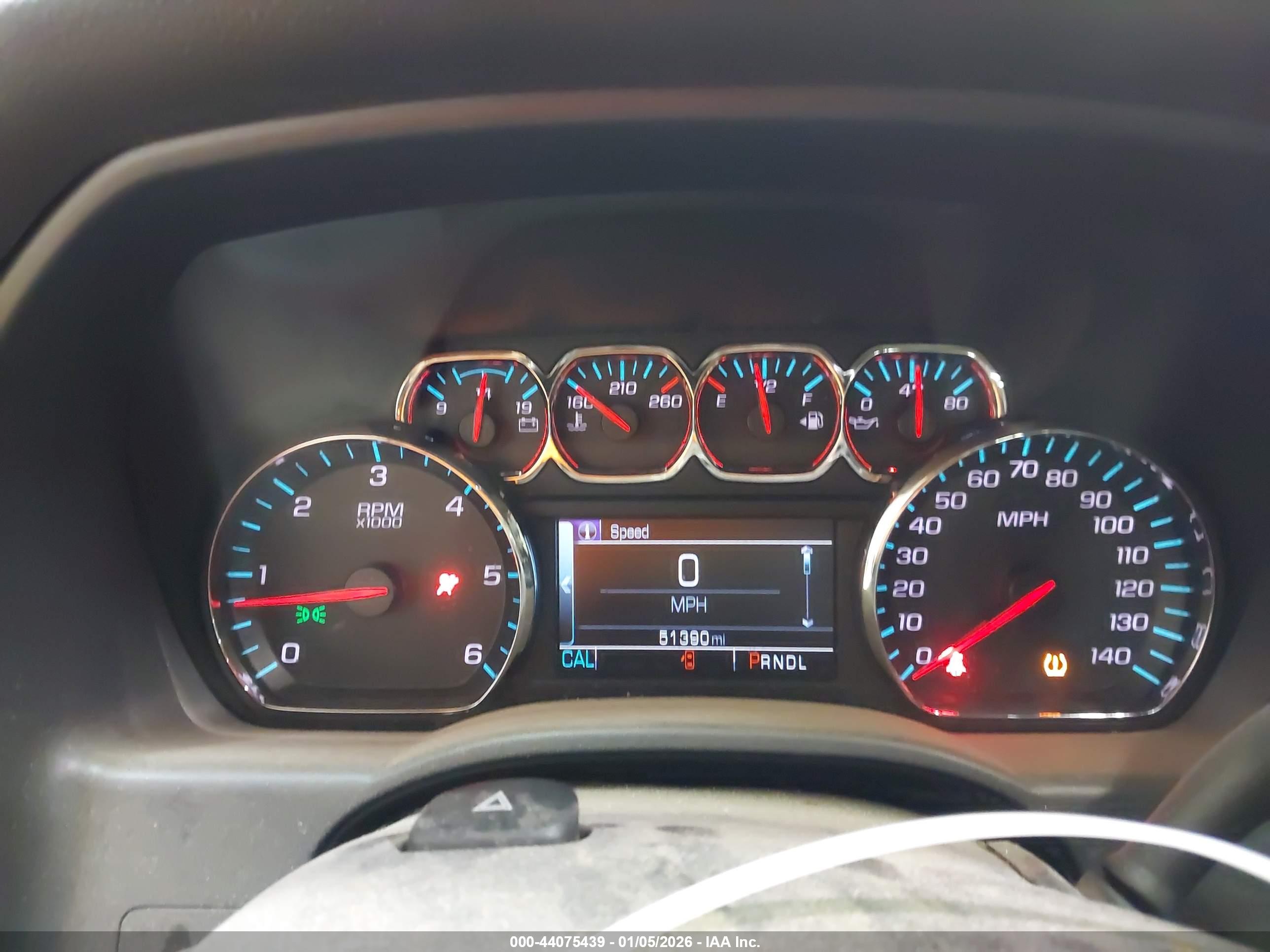 CHEVROLET SILVERADO image 7