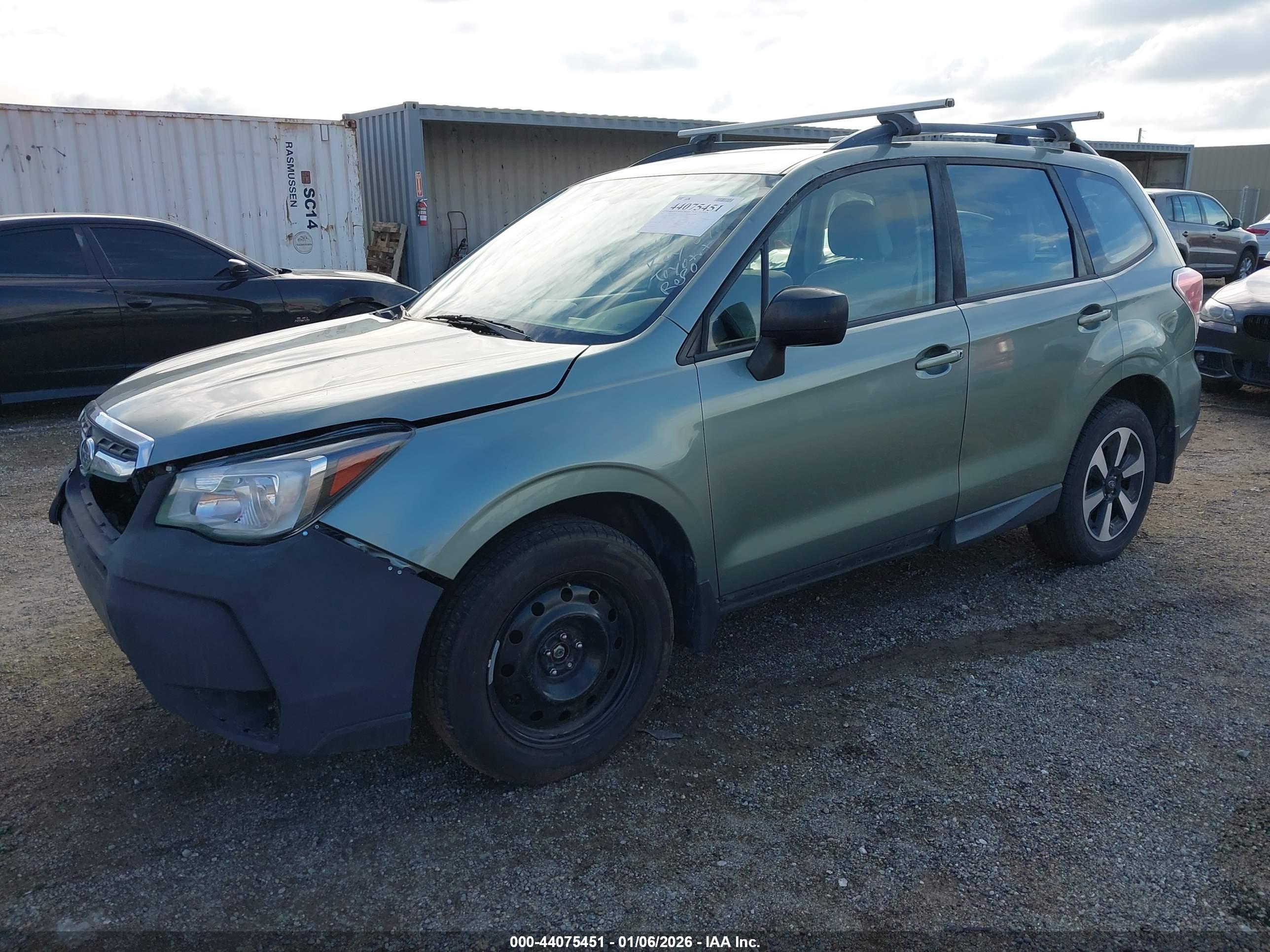 SUBARU FORESTER image 2