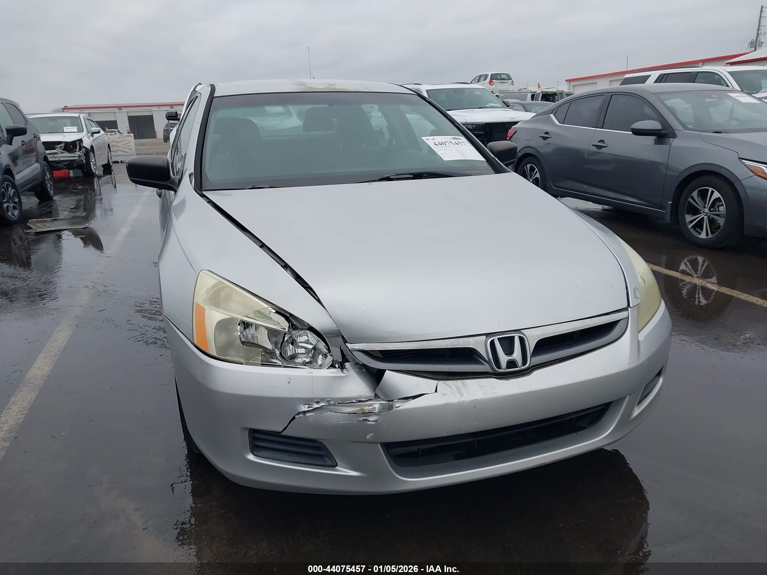 HONDA ACCORD image 6