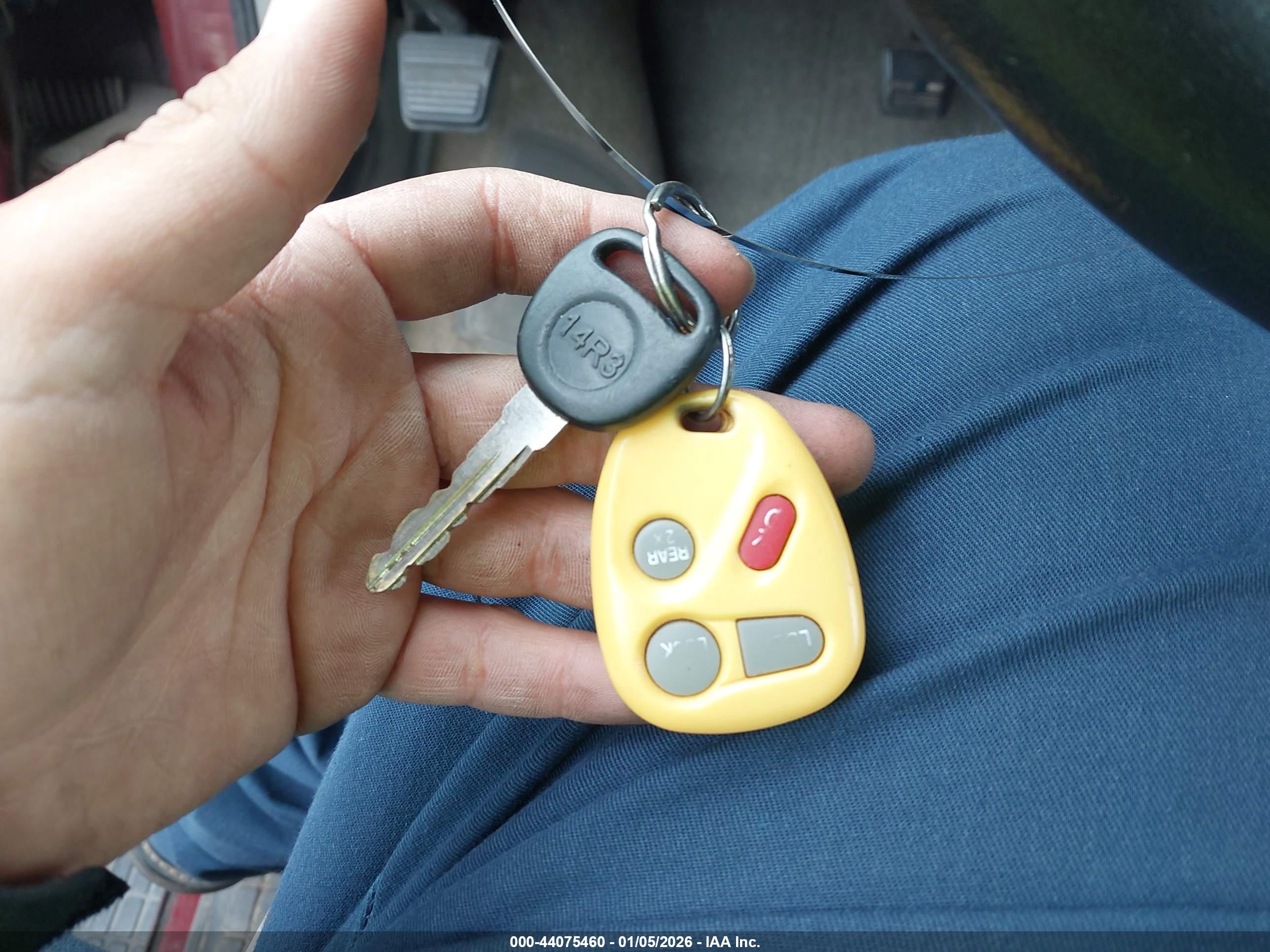 CHEVROLET ASTRO image 11