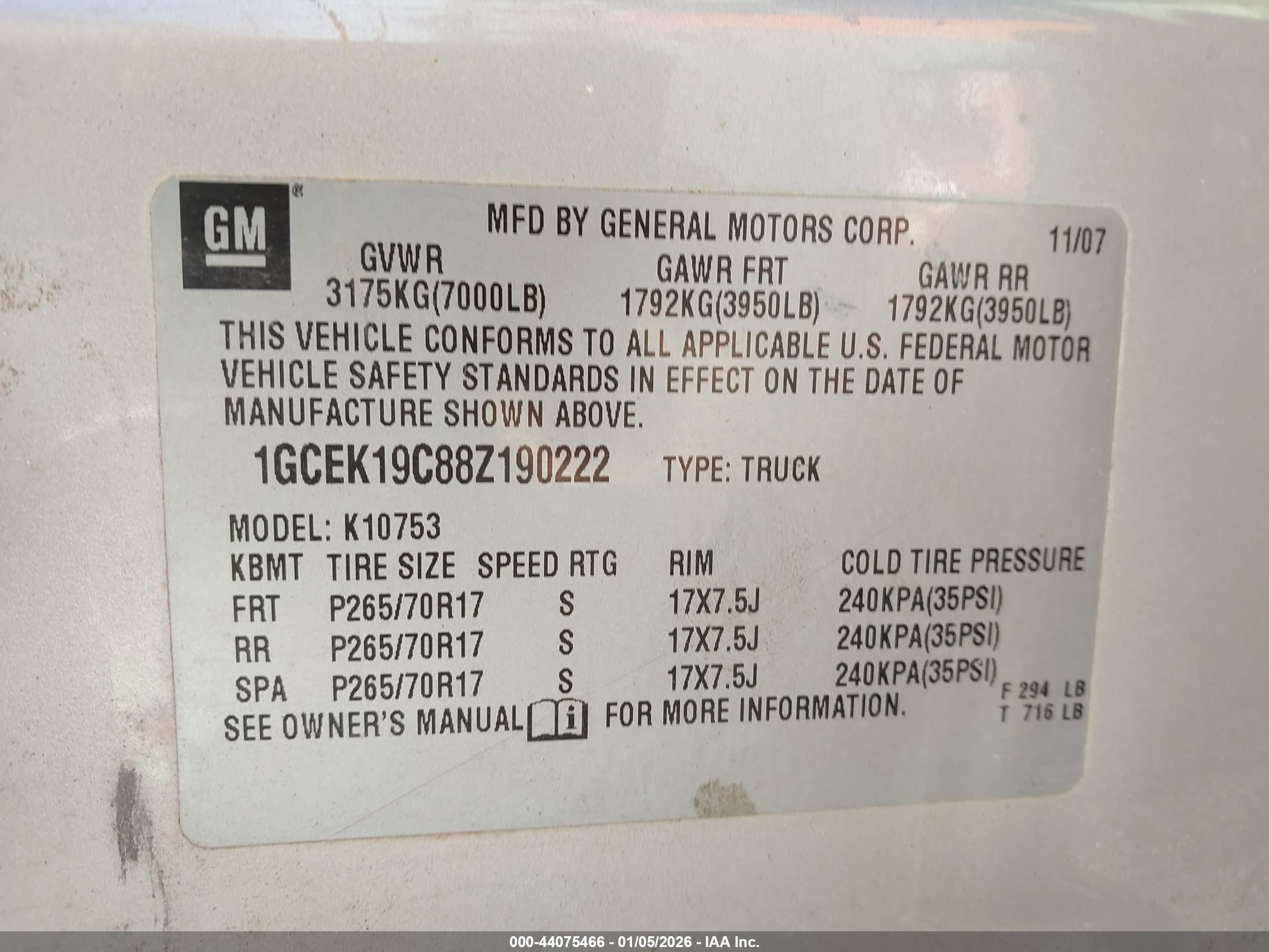 CHEVROLET SILVERADO image 9