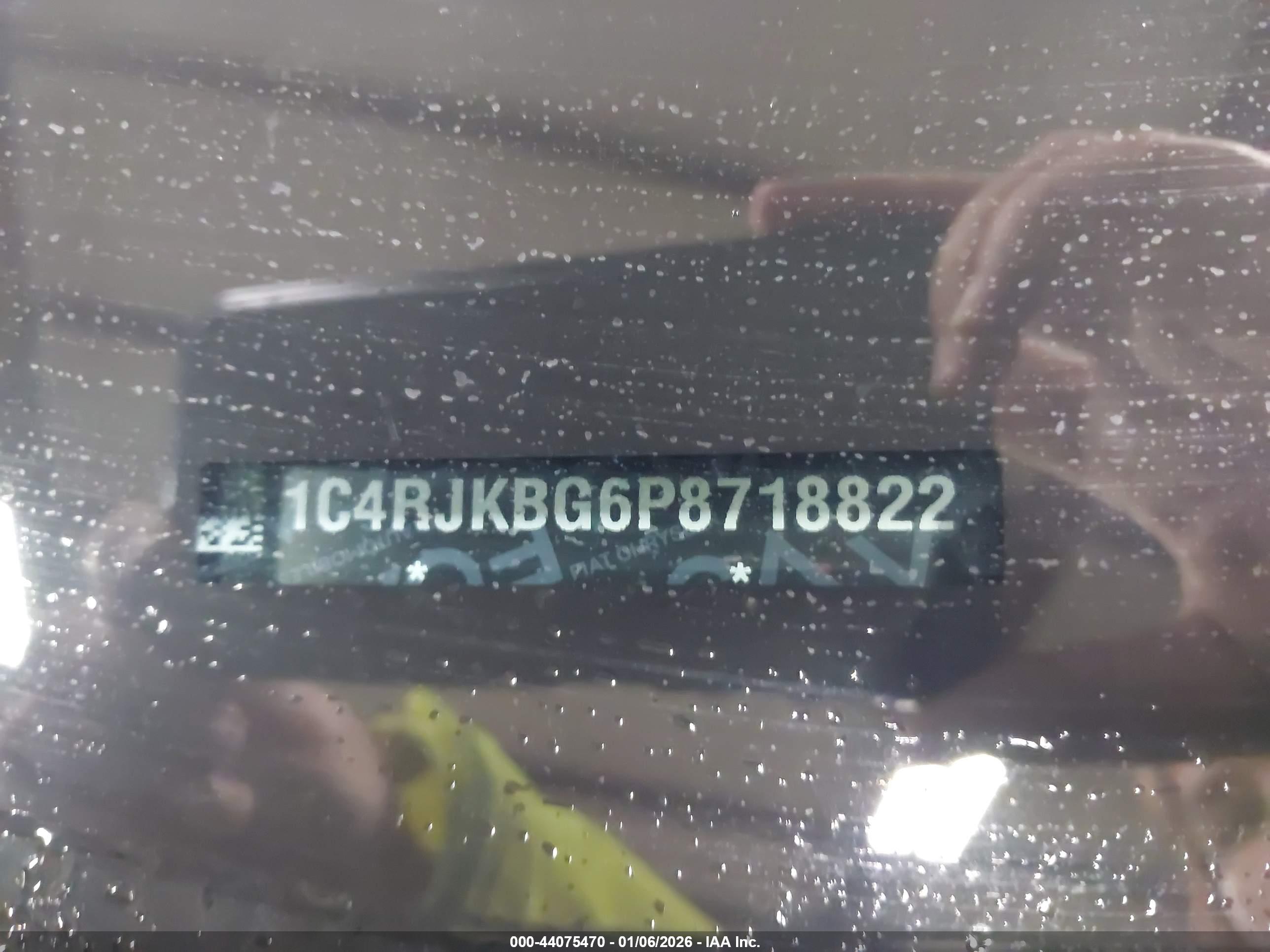 JEEP GRAND image 9