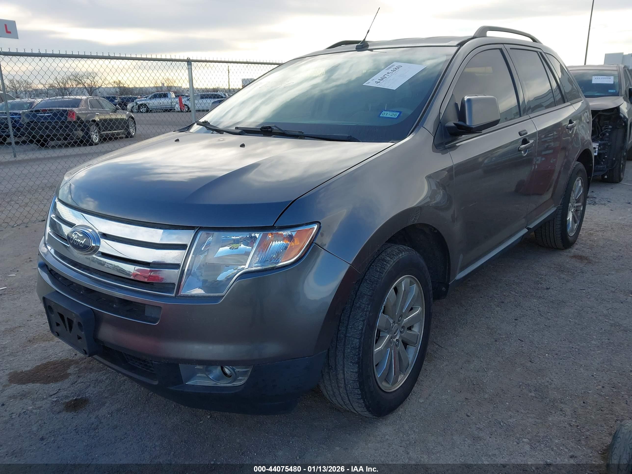 FORD EDGE image 2