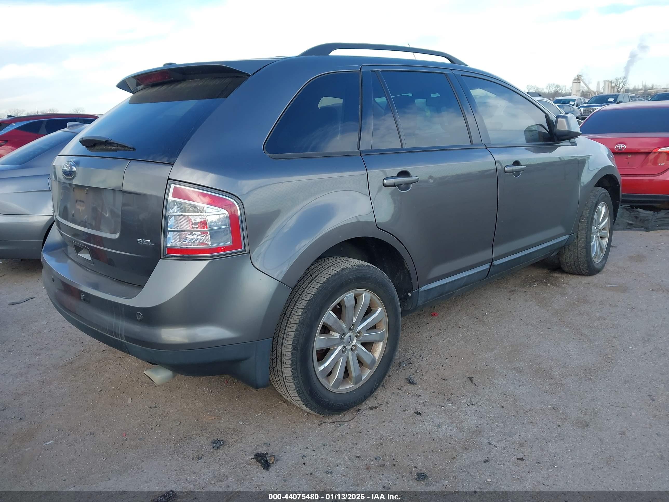 FORD EDGE image 4
