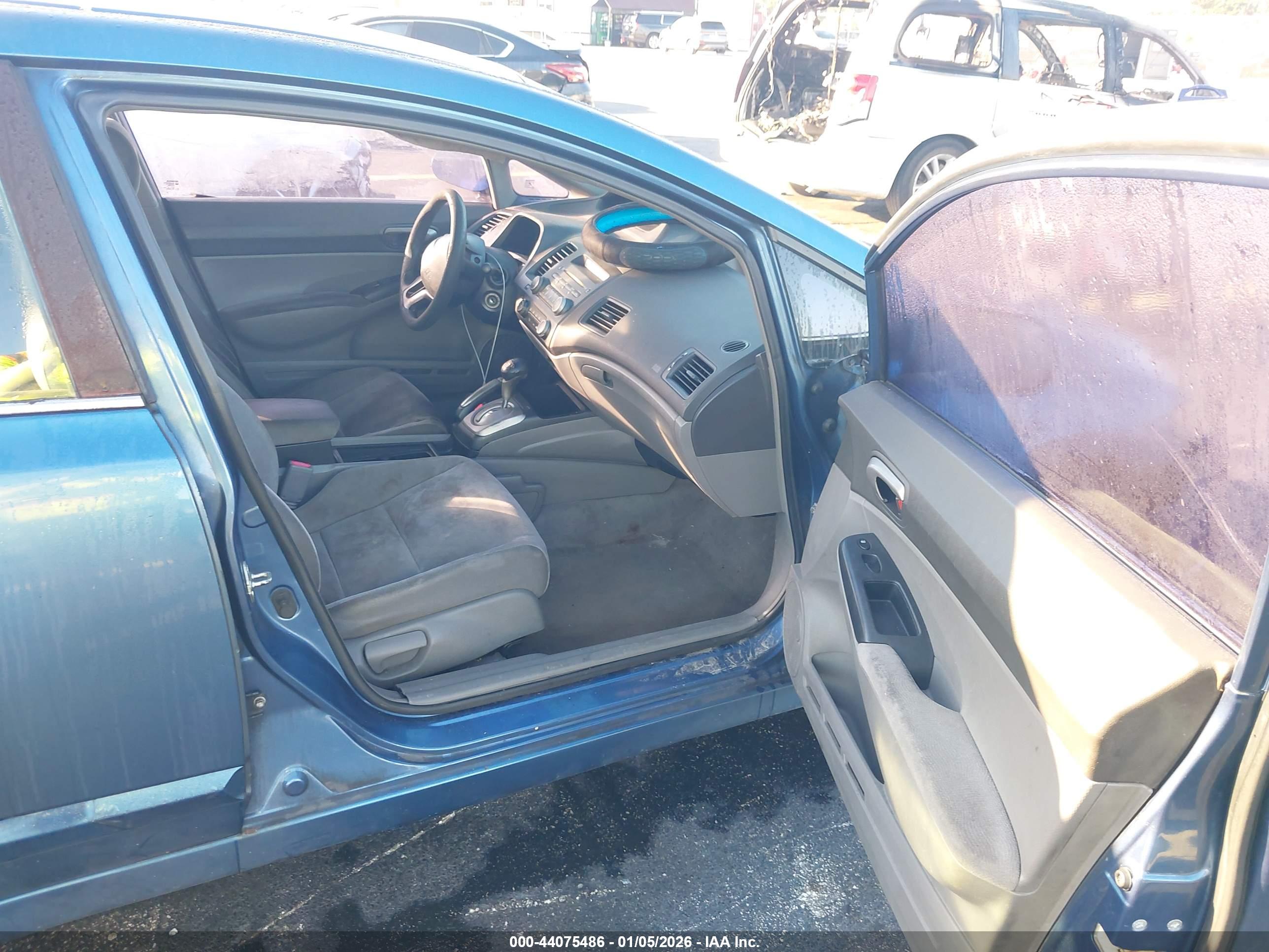 HONDA CIVIC image 5