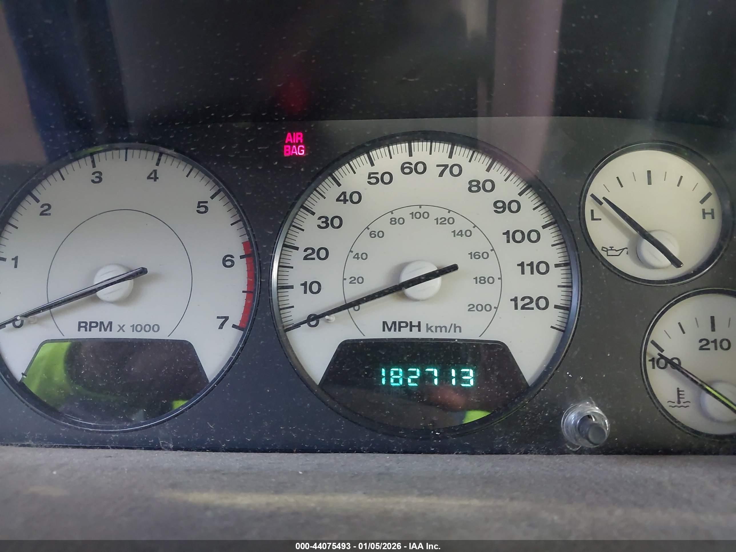 JEEP GRAND image 7