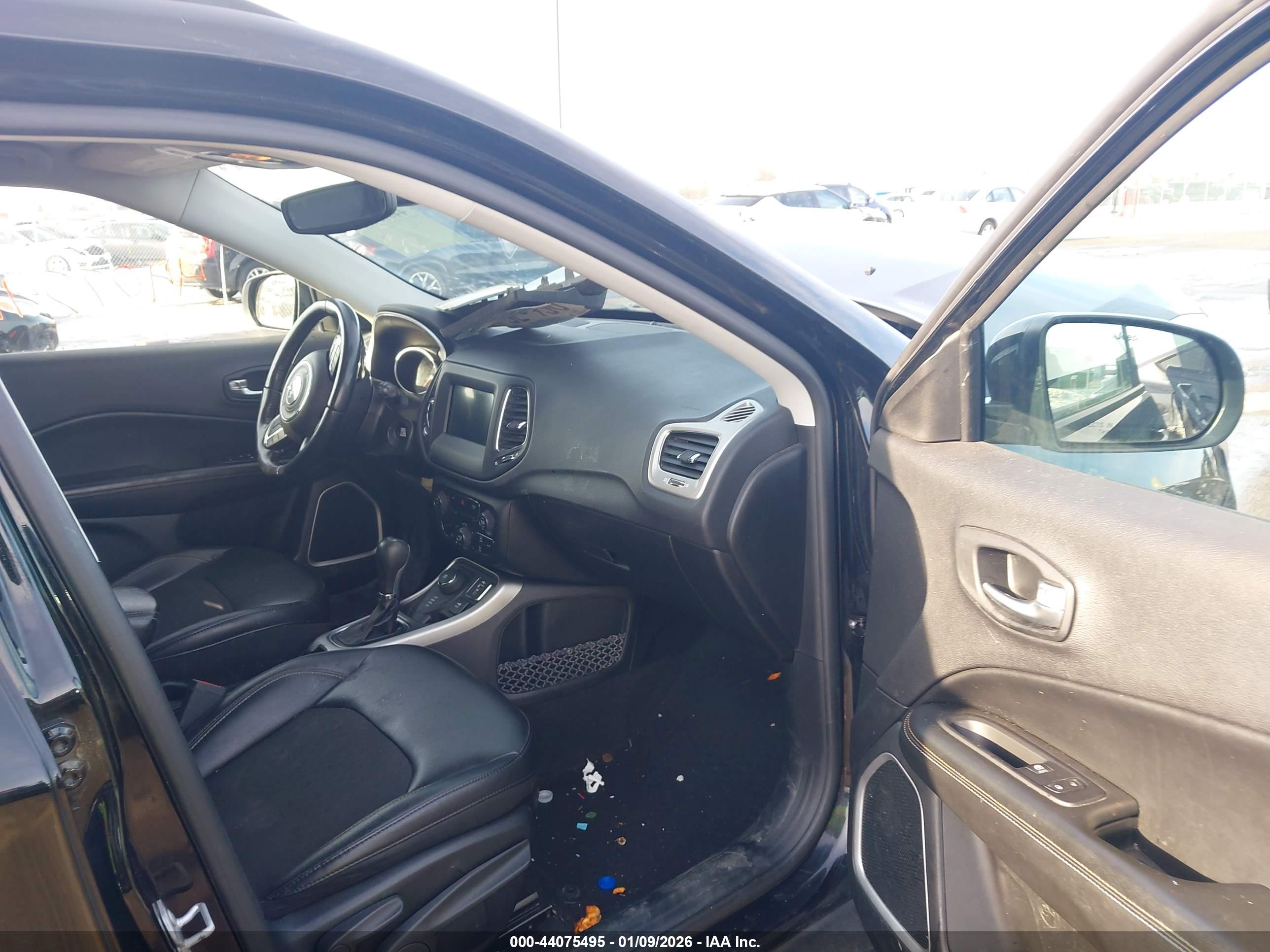 JEEP COMPASS image 5