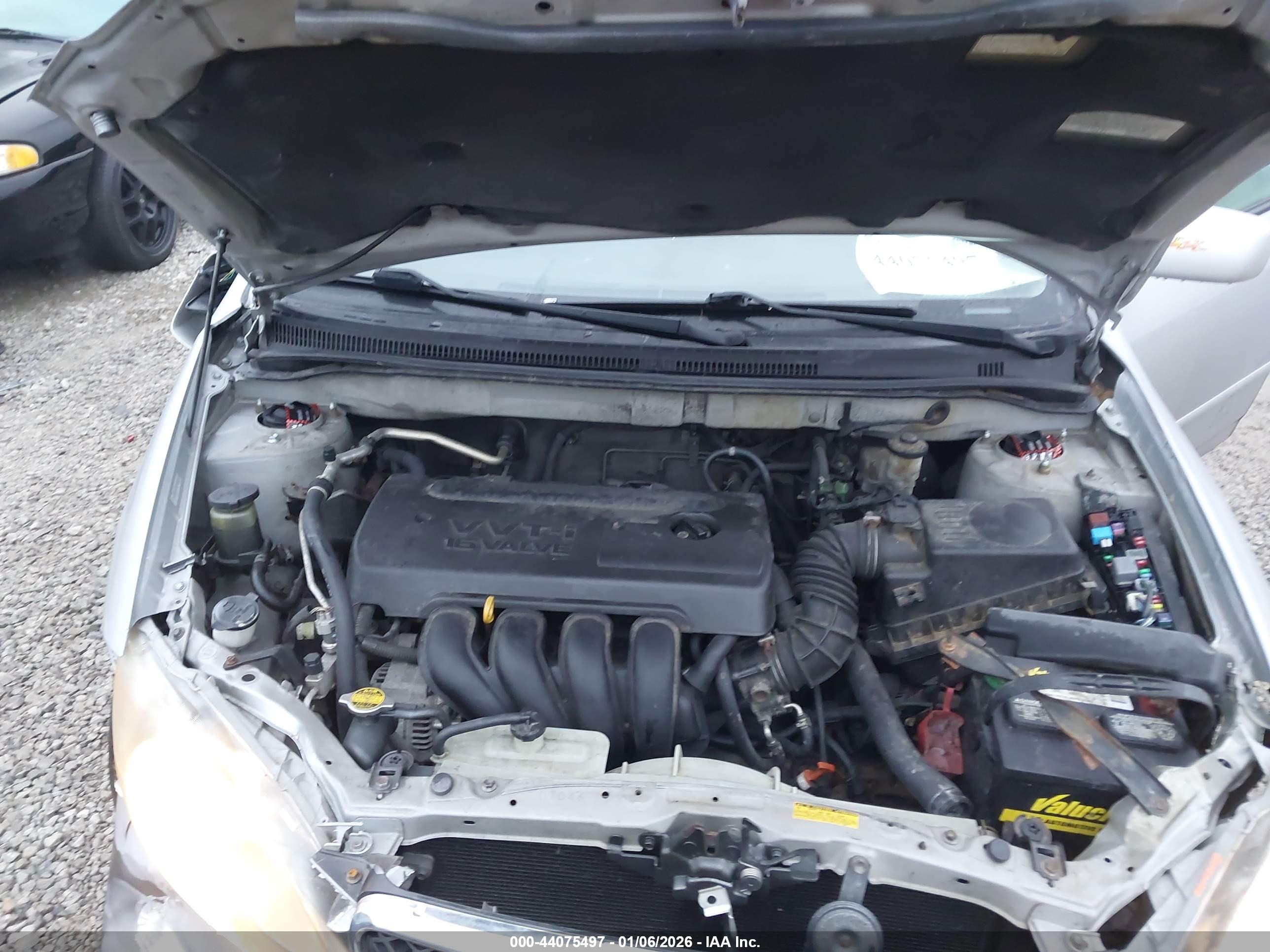 TOYOTA COROLLA image 10
