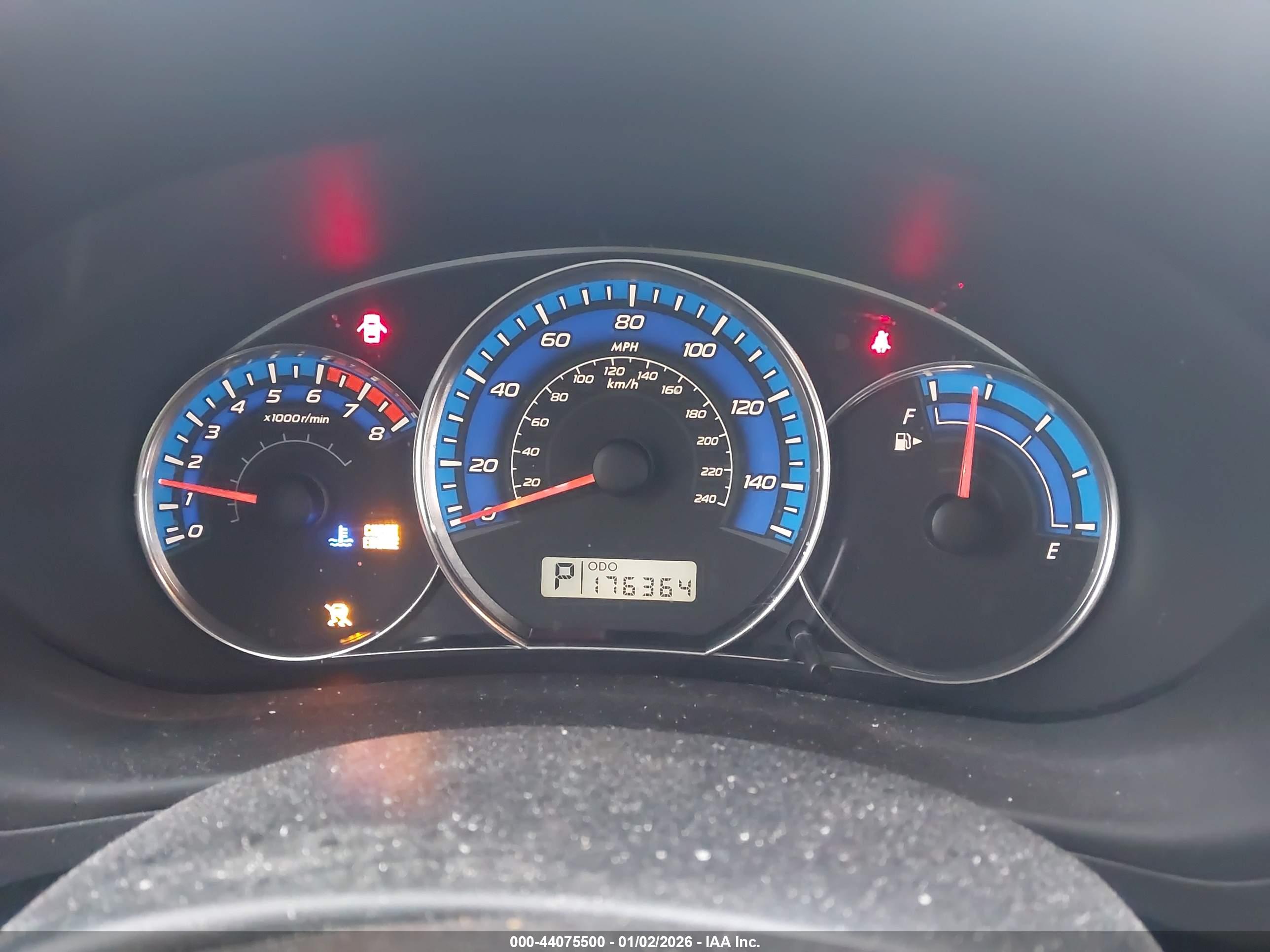 SUBARU FORESTER image 7