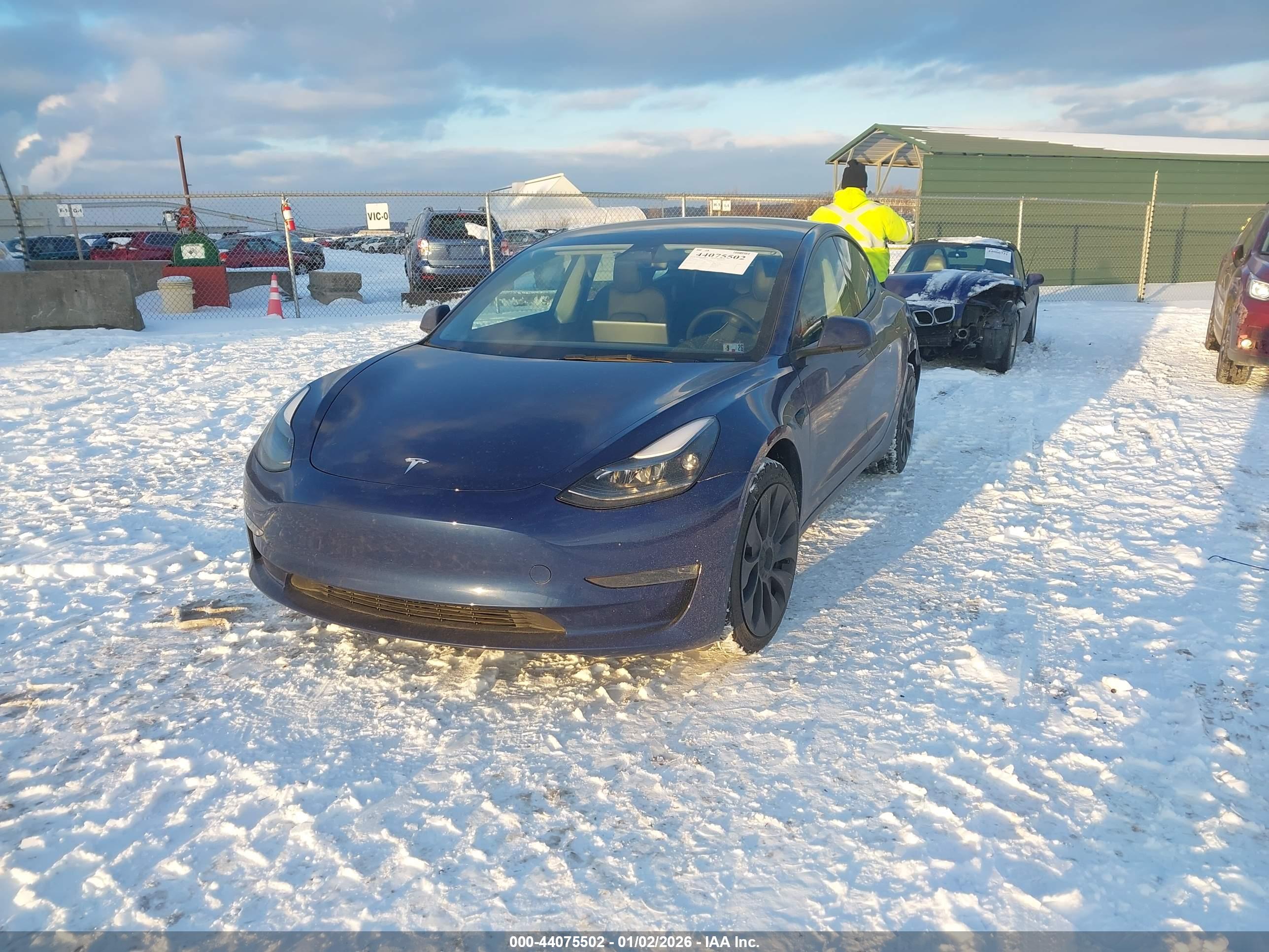 TESLA MODEL image 2