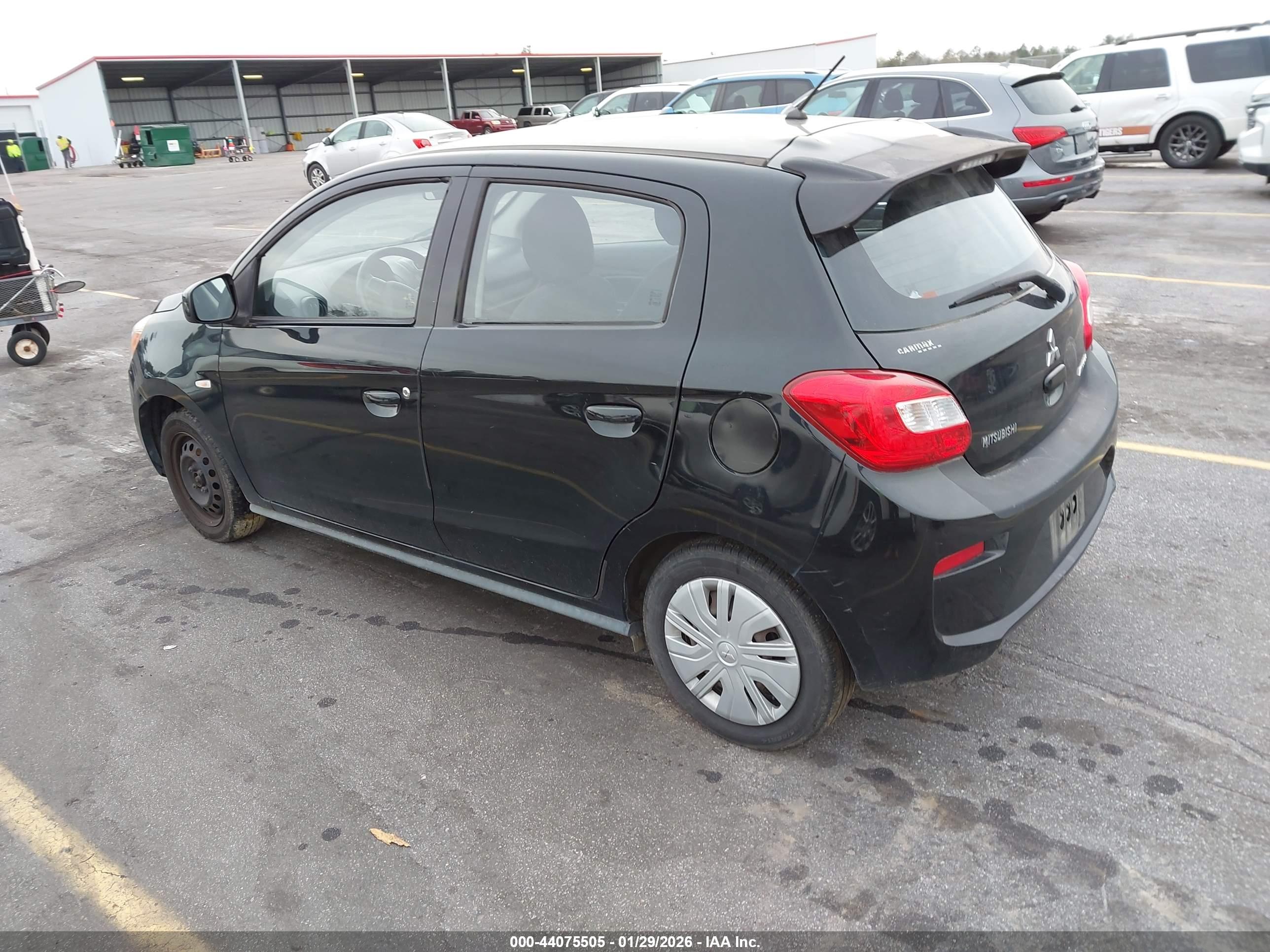MITSUBISHI MIRAGE image 3