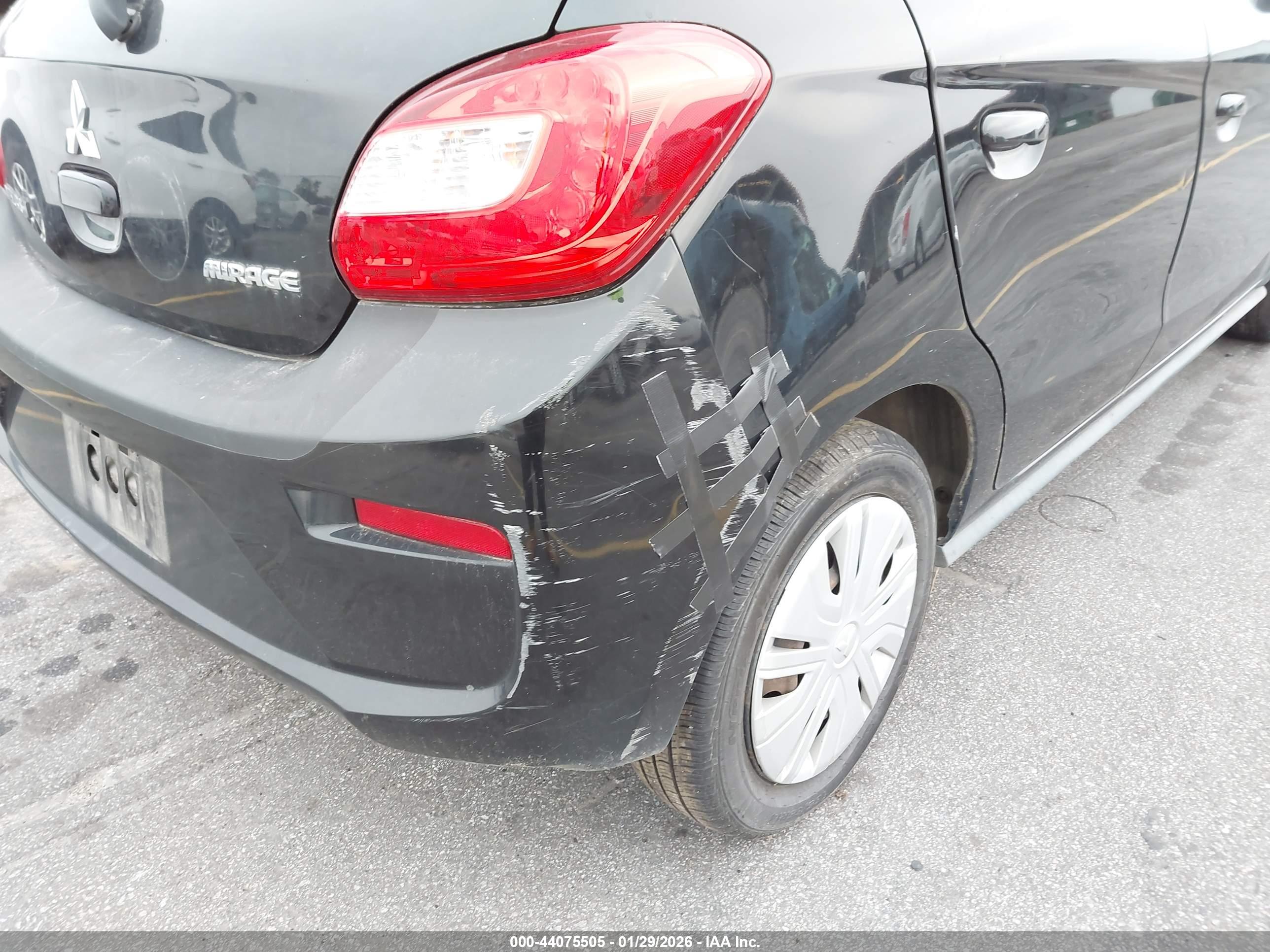 MITSUBISHI MIRAGE image 6